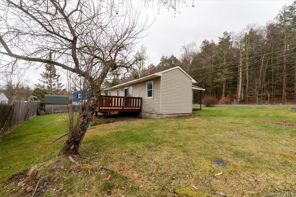 #20 photo, 700 Sackett Lake Road, Monticello , NY 12701