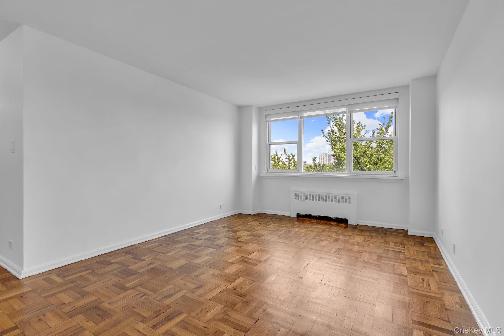 #3 photo, 80 Knolls Crescent, ブロンクス区 Bronx , NY 10463