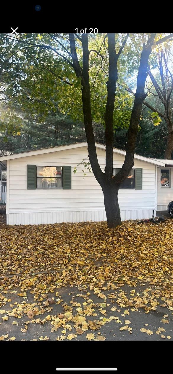 #8 photo, 30 Soho Circle, Loch Sheldrake , NY 12759