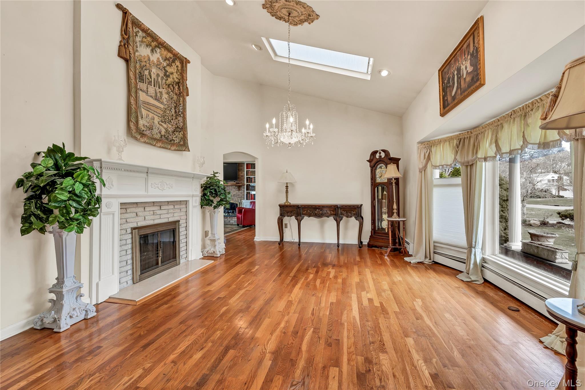 #16 photo, 20 Oak Lane, サフォーク郡 Hampton Bays , NY 11946