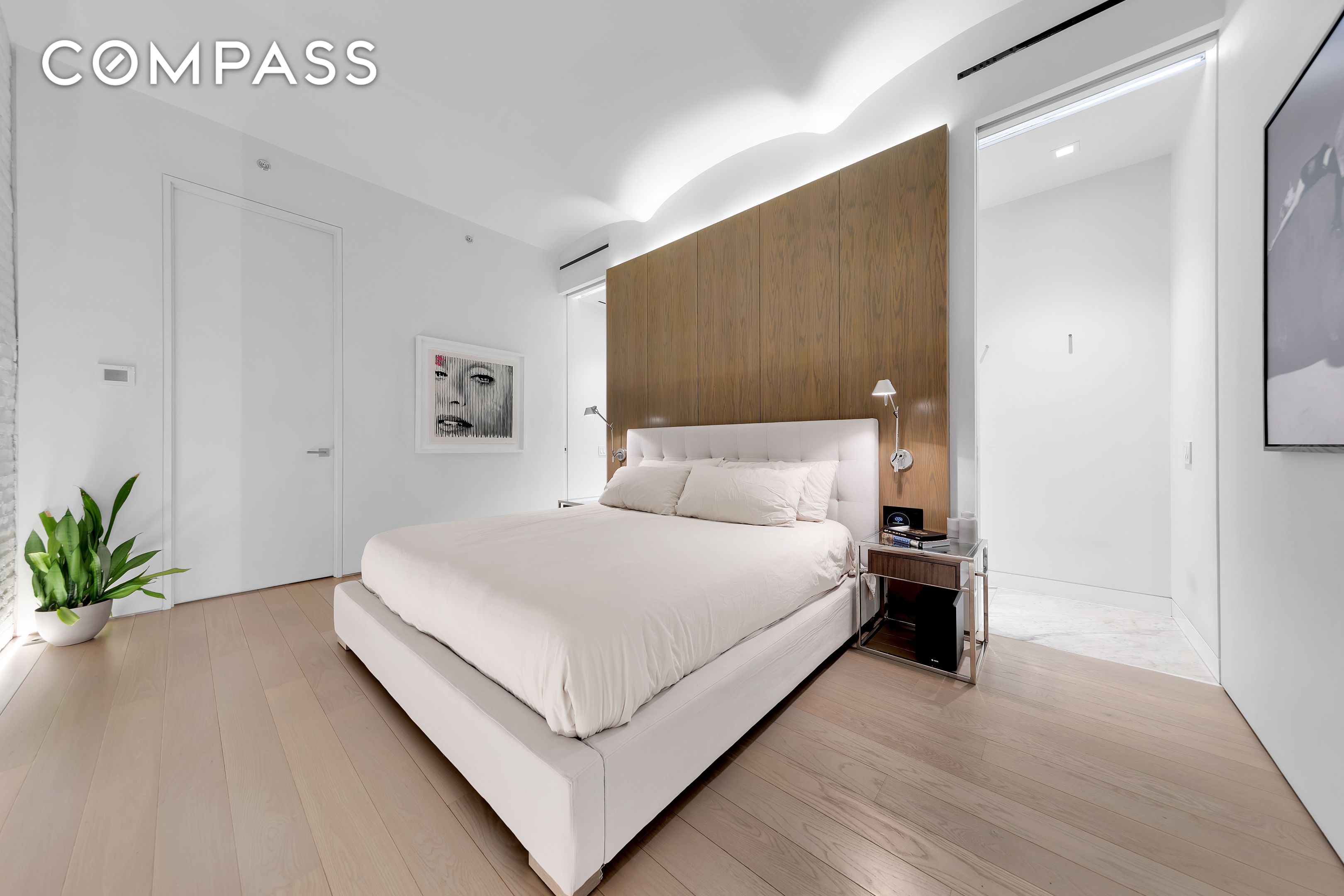 #6 photo, 543 Broadway, SoHo , NY 10012