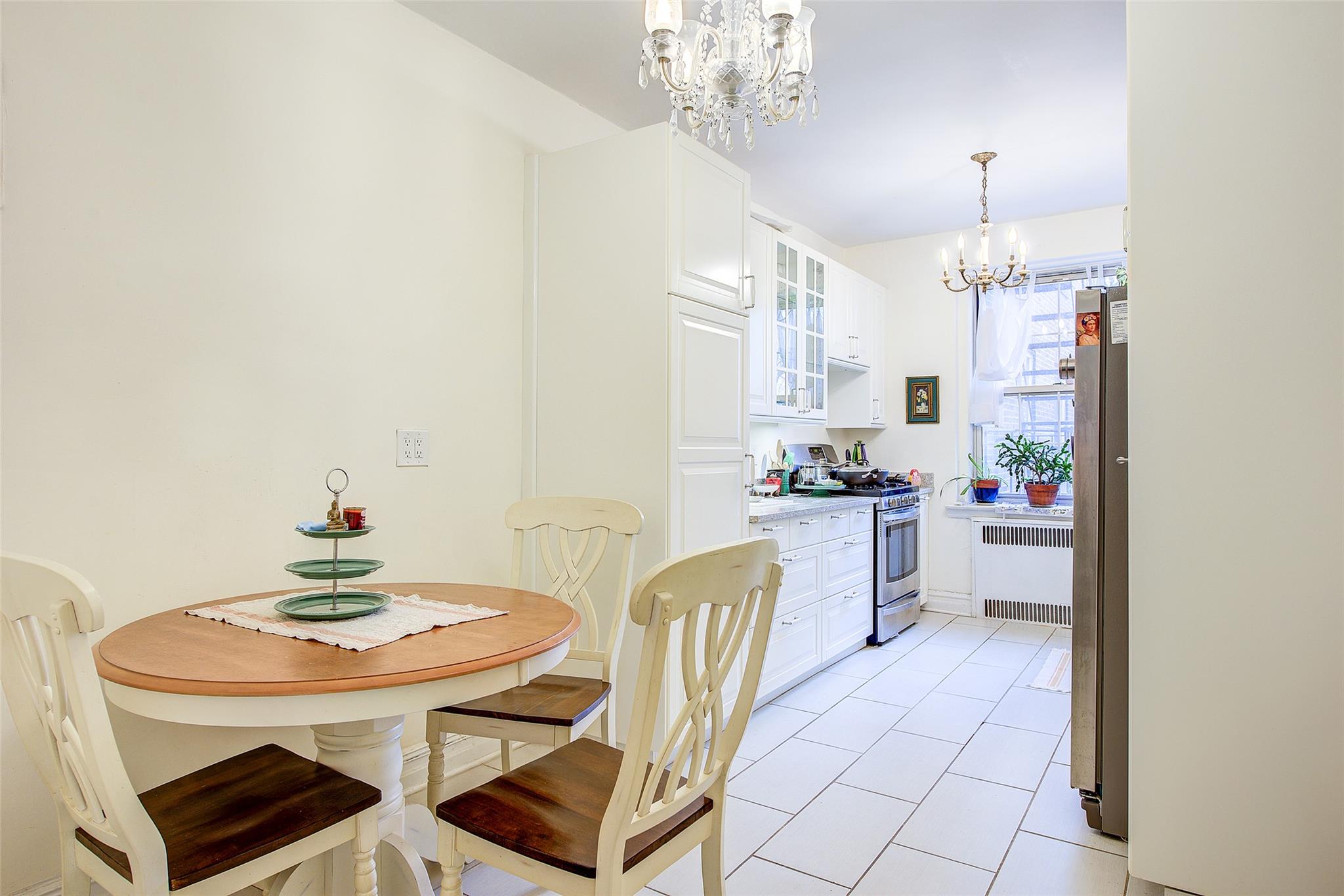 #4 photo, 117-01 Park Lane South, Kew Gardens , NY 11415