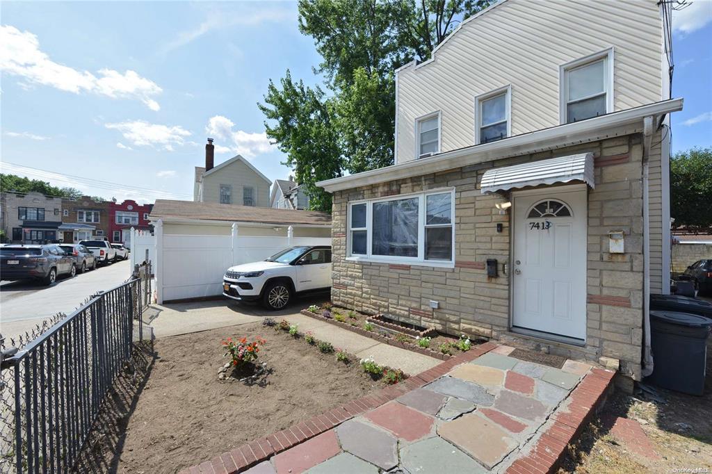 #8 photo, 74-13 93rd Avenue, Woodhaven , NY 11421