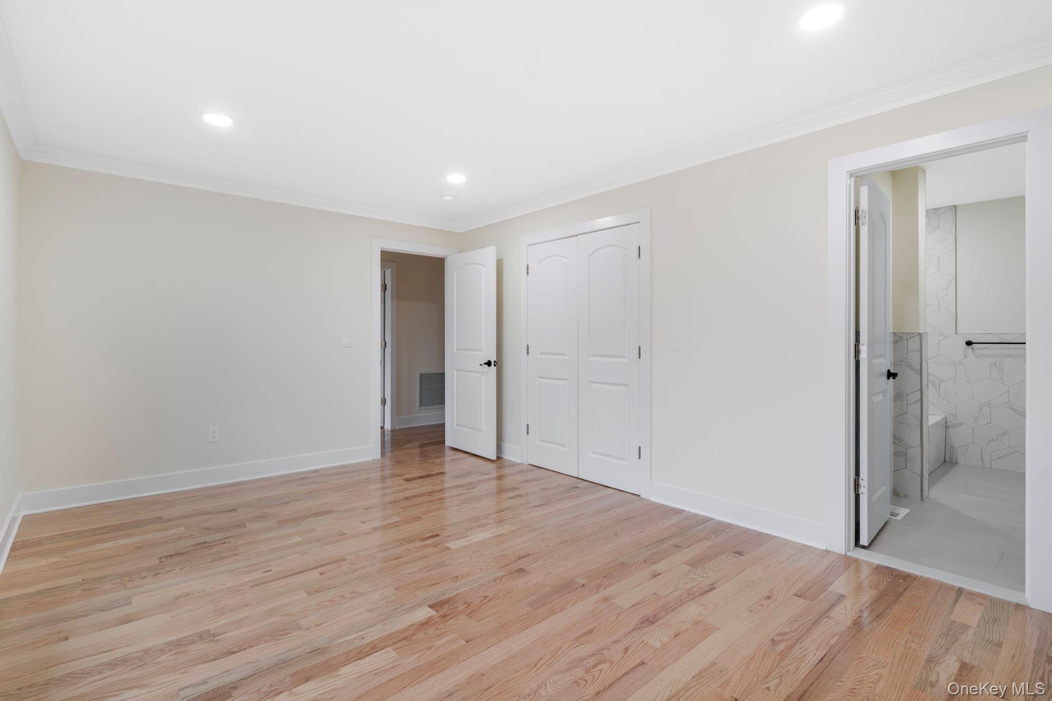 #13 photo, 219 Mile Square Road, Yonkers , NY 10701