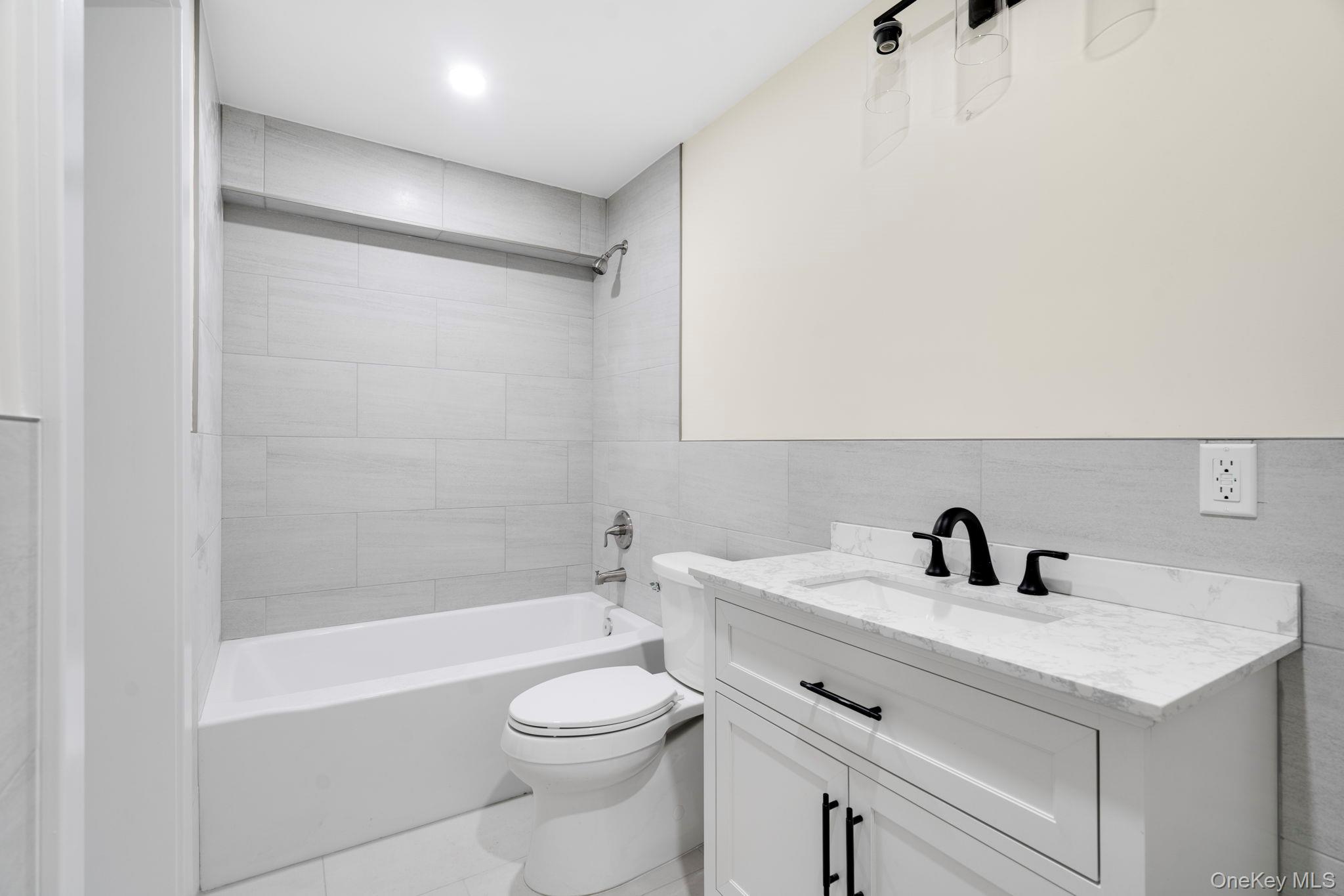 #15 photo, 219 Mile Square Road, Yonkers , NY 10701