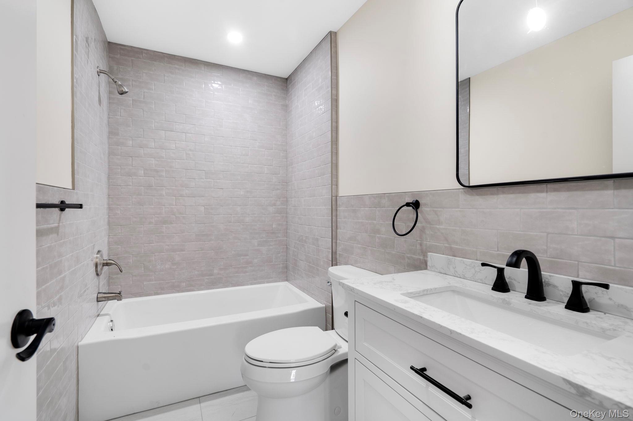 #17 photo, 219 Mile Square Road, Yonkers , NY 10701