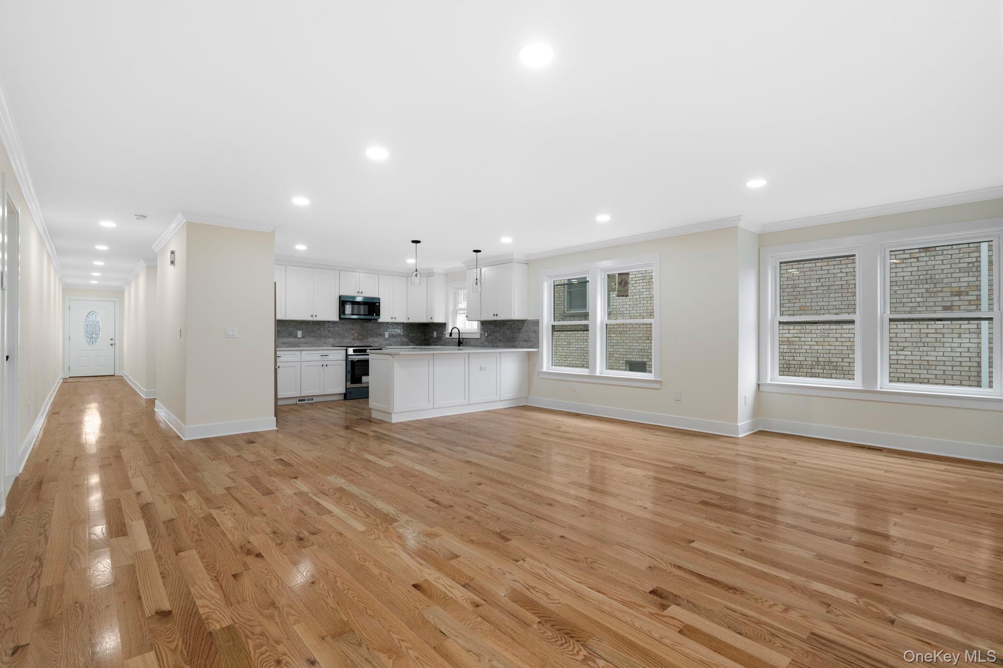 #4 photo, 219 Mile Square Road, Yonkers , NY 10701