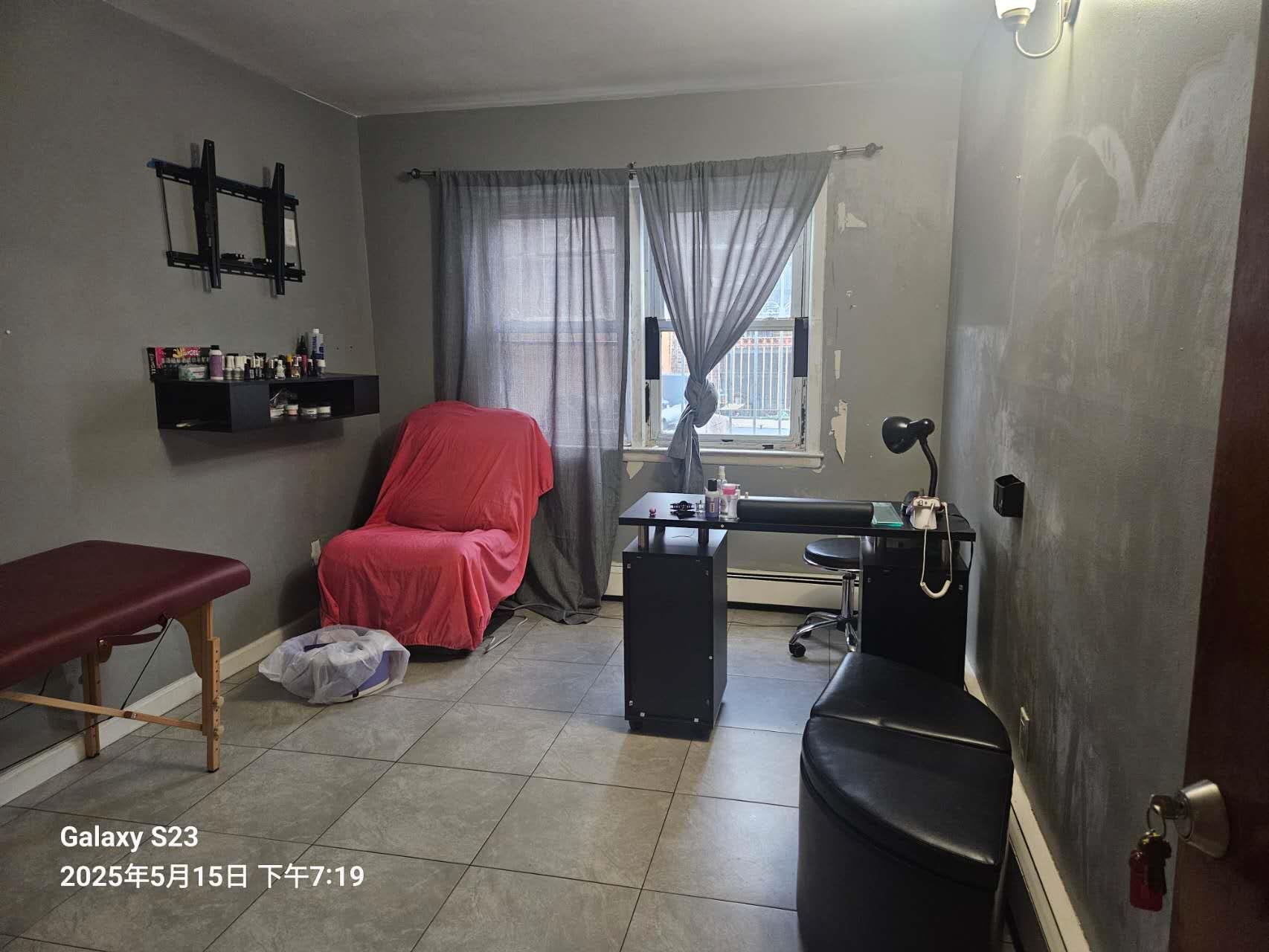 #4 photo, 57-12 164 Street, クイーンズ区 Flushing , NY 11365