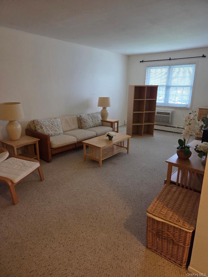 #2 photo, 460 Old Town, #6N, サフォーク郡 Port Jefferson Station , NY 11776