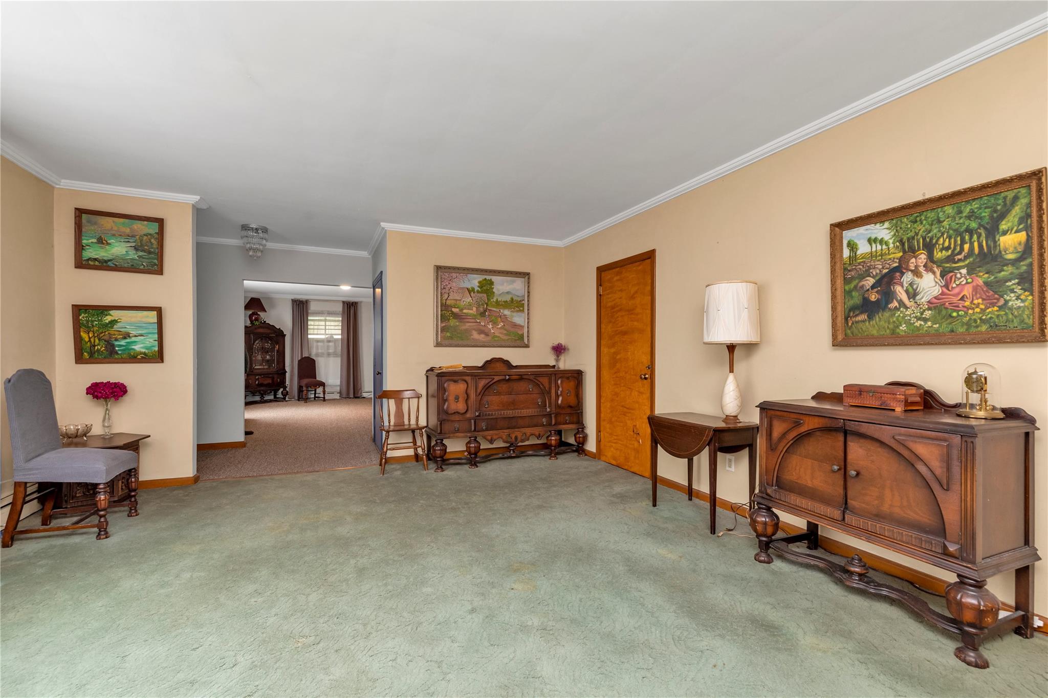 #10 photo, 420 Old Country Road, Melville , NY 11747