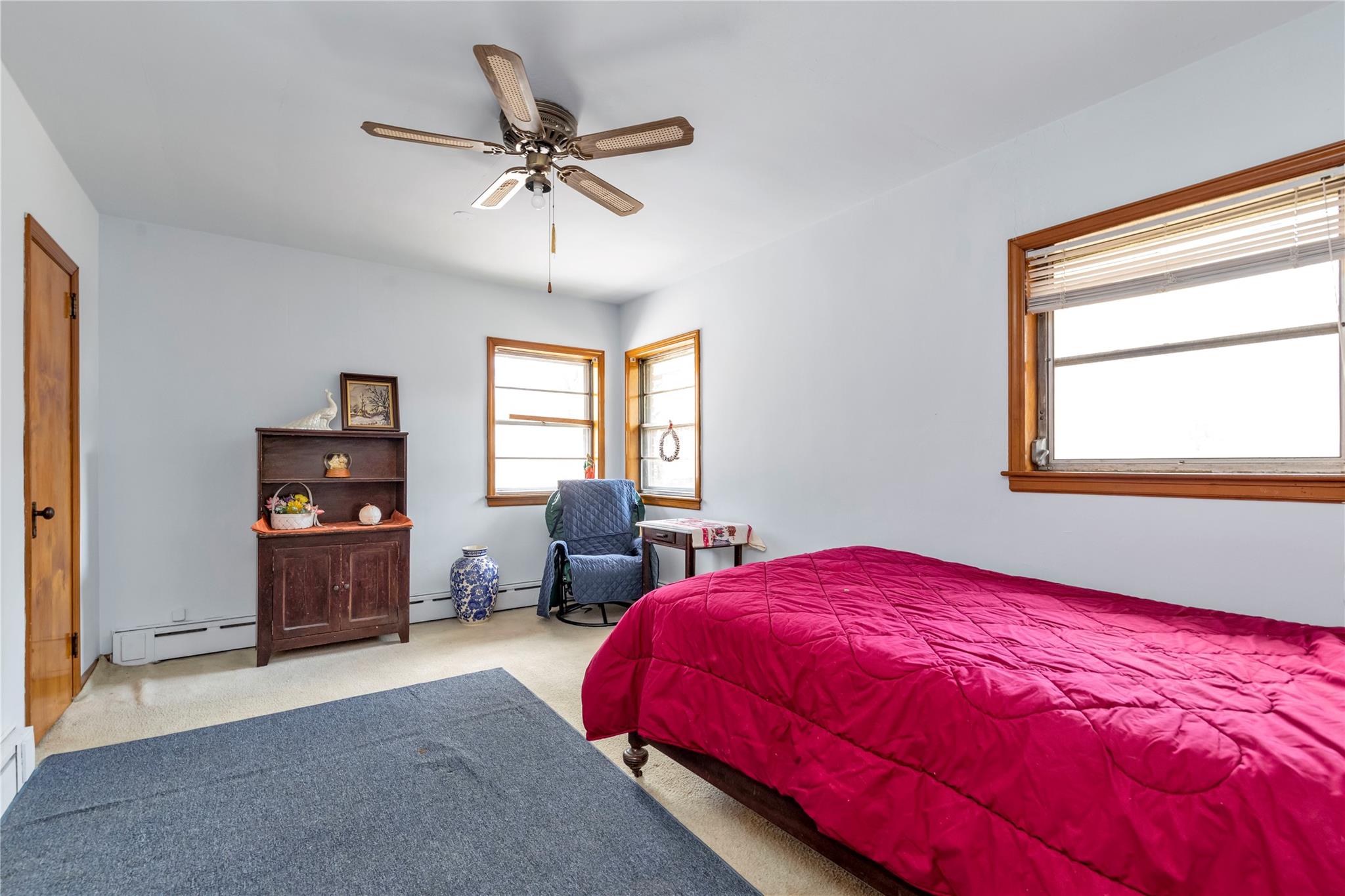 #15 photo, 420 Old Country Road, Melville , NY 11747