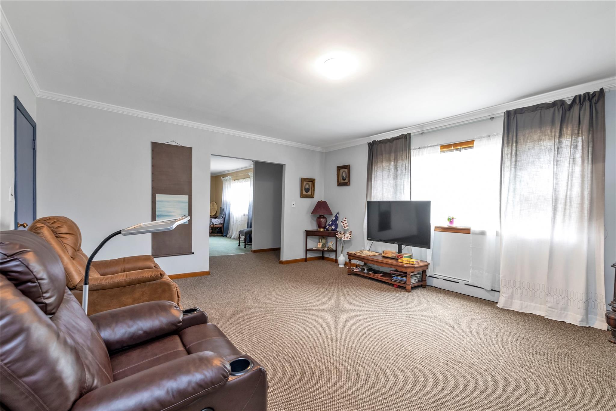 #6 photo, 420 Old Country Road, Melville , NY 11747