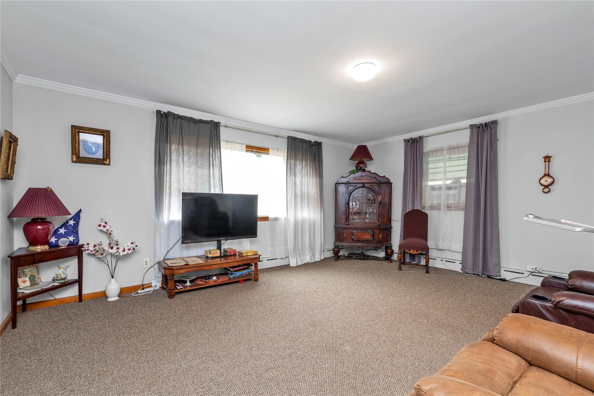 #8 photo, 420 Old Country Road, Melville , NY 11747