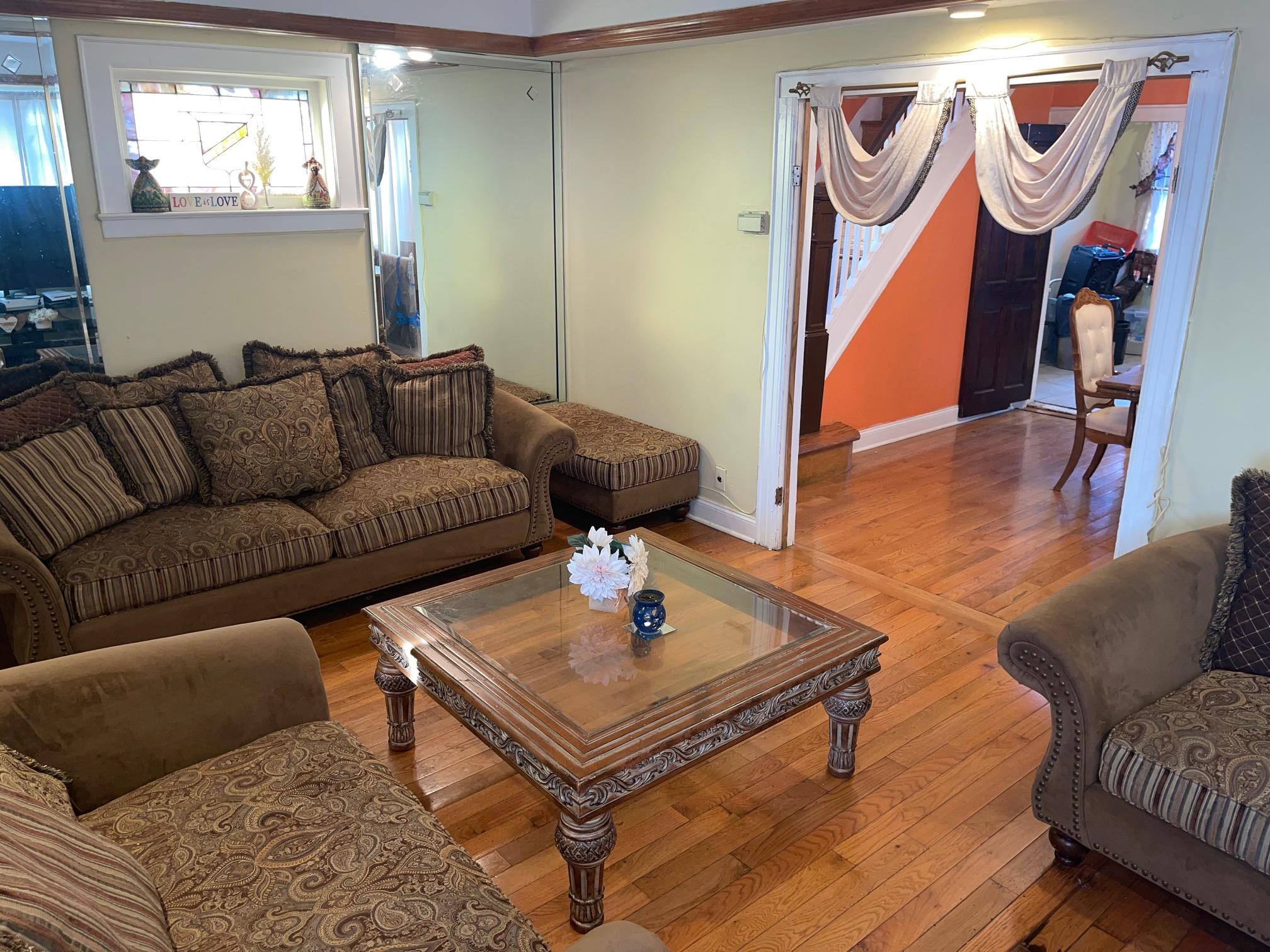 #6 photo, 10925 208th Street, Queens Village , NY 11429