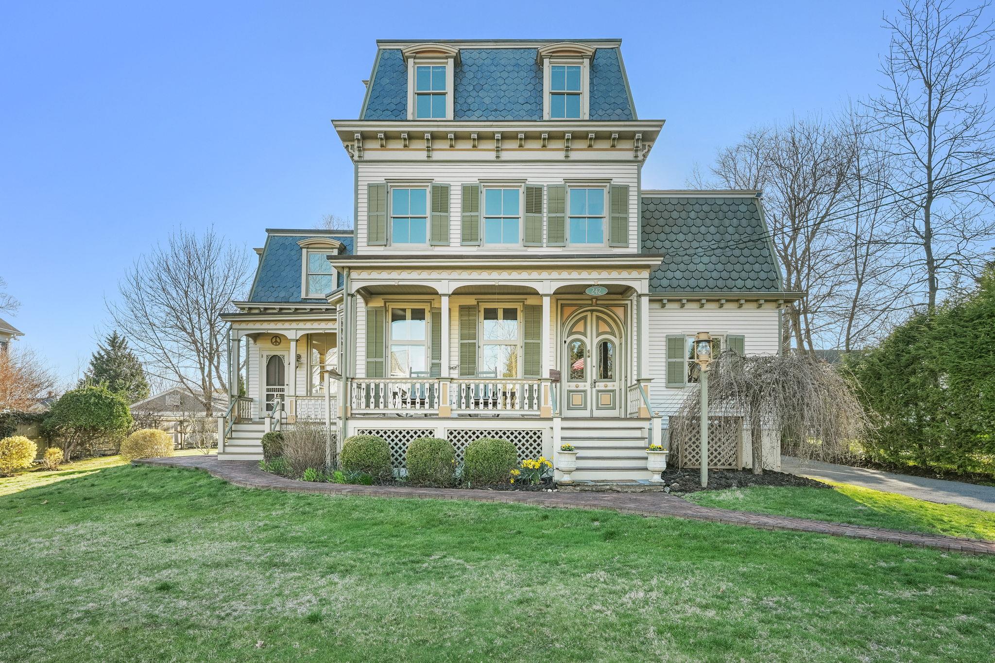 #1 photo, 242 Melbourne Avenue, 紐約州 Mamaroneck , NY 10543