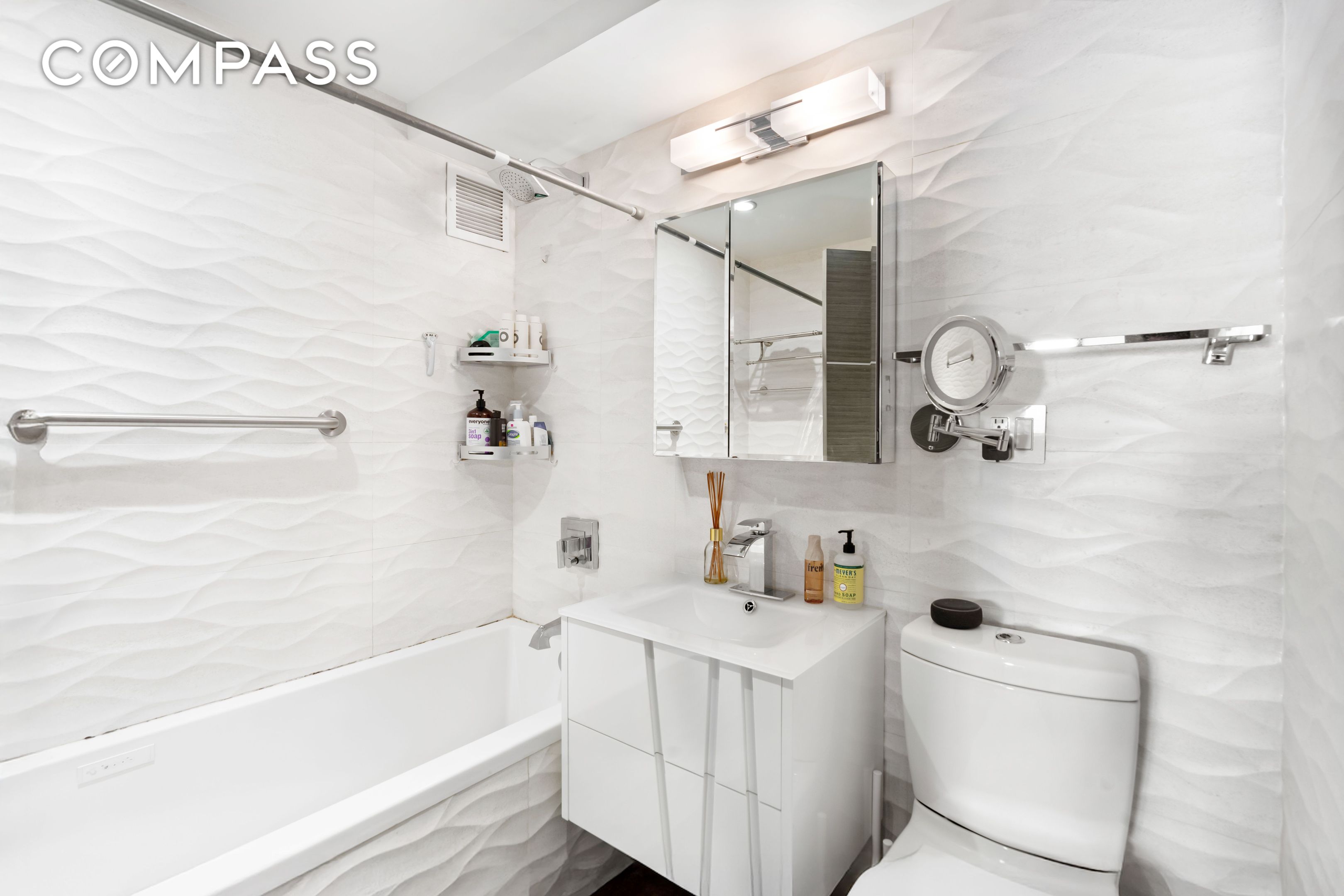 #10 photo, 142 E 16th Street, マンハッタン Gramercy , NY 10003