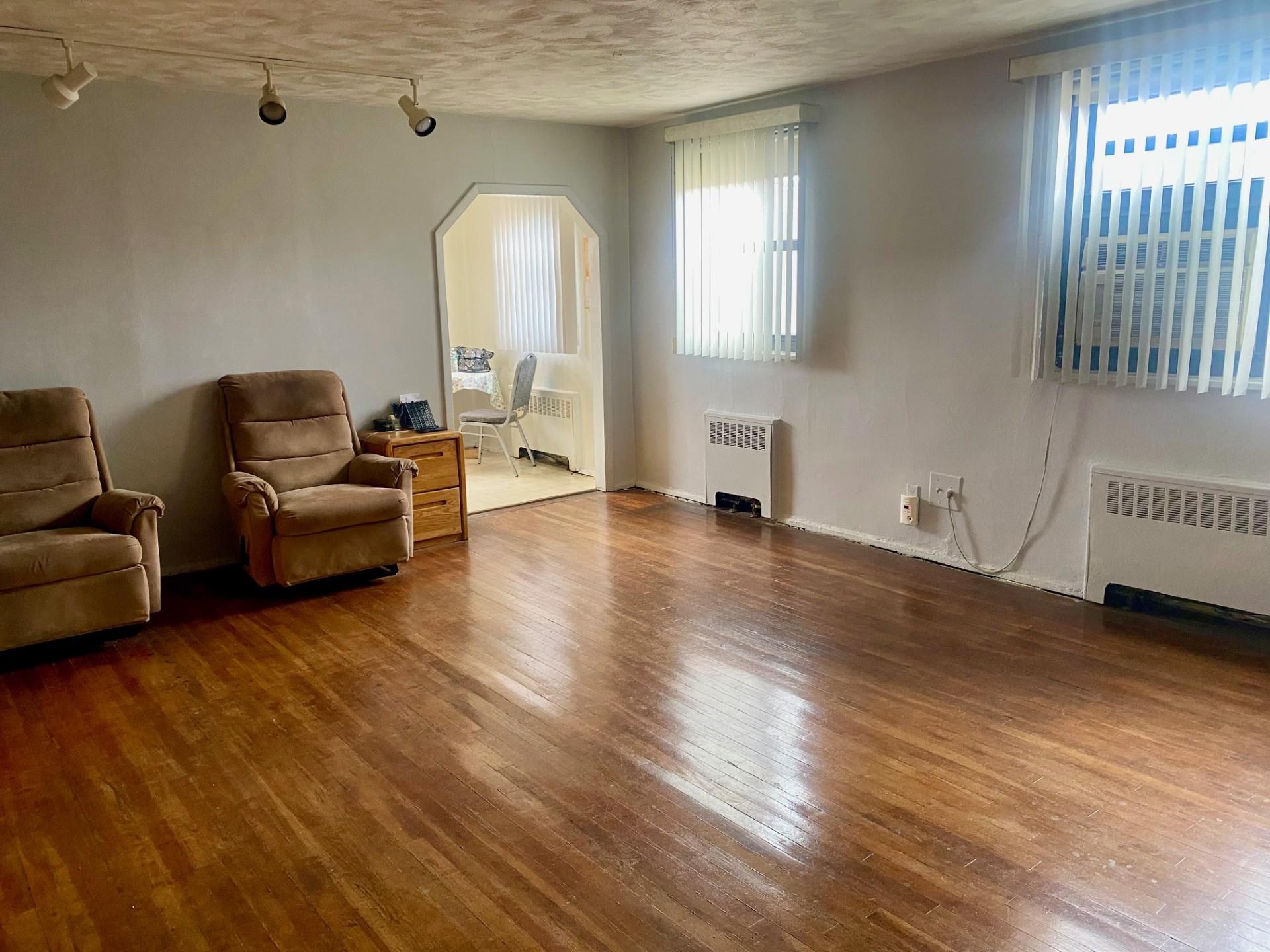 #6 photo, 166-30 17th Road, Whitestone , NY 11357