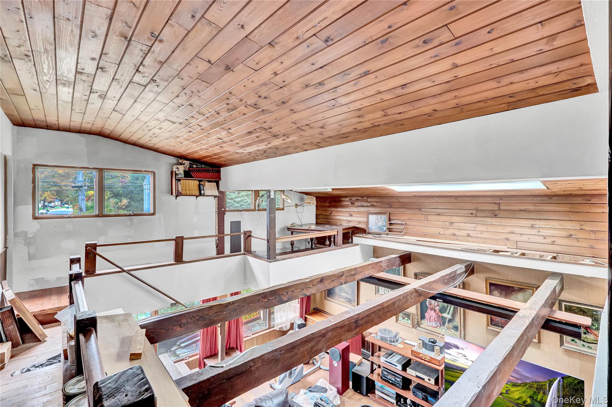 #17 photo, 57 Lodge Avenue, サフォーク郡 Huntington Station , NY 11746