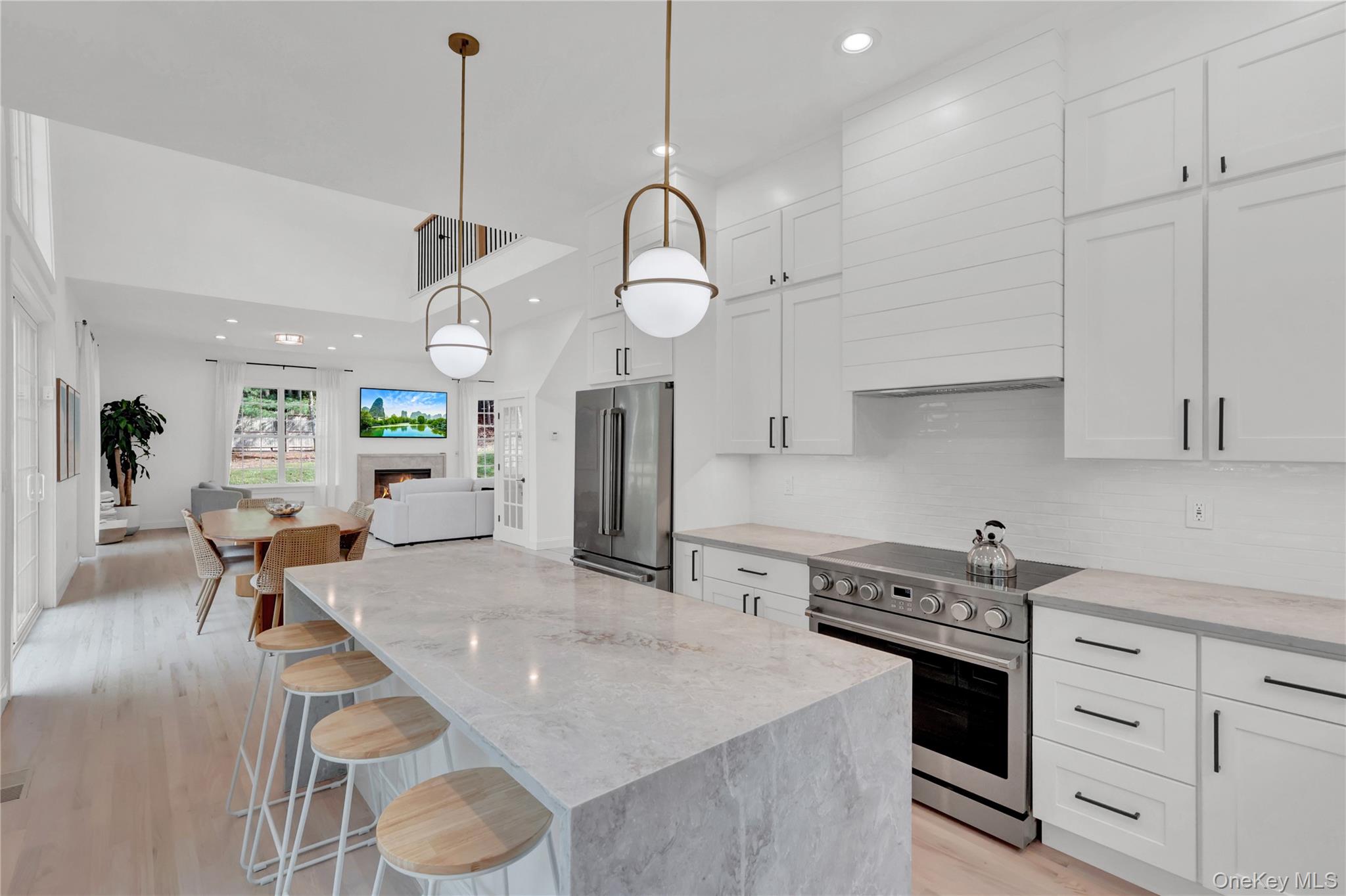 #14 photo, 15 Deer Ridge Trail, サフォーク郡 Water Mill , NY 11976