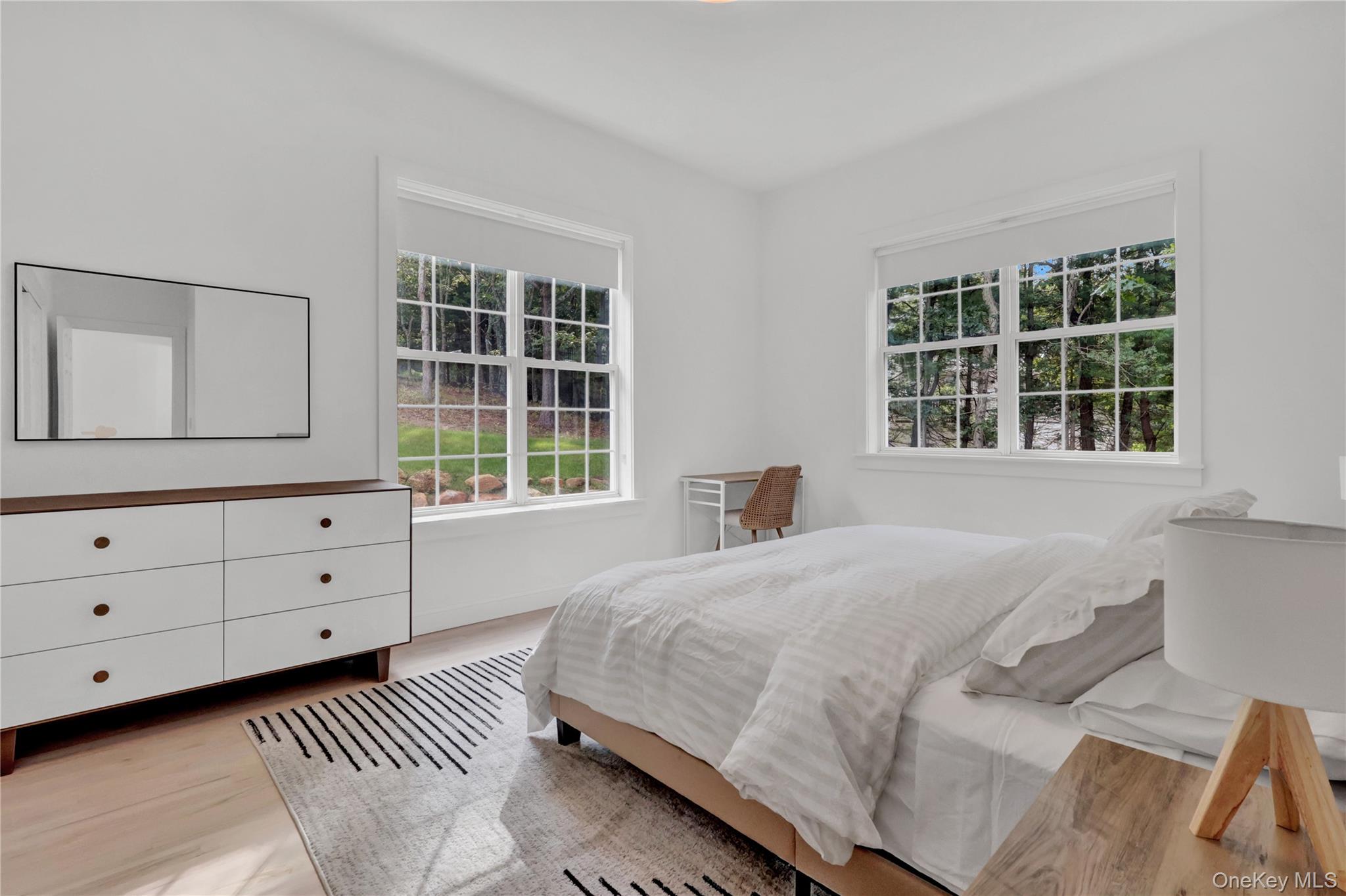 #16 photo, 15 Deer Ridge Trail, サフォーク郡 Water Mill , NY 11976