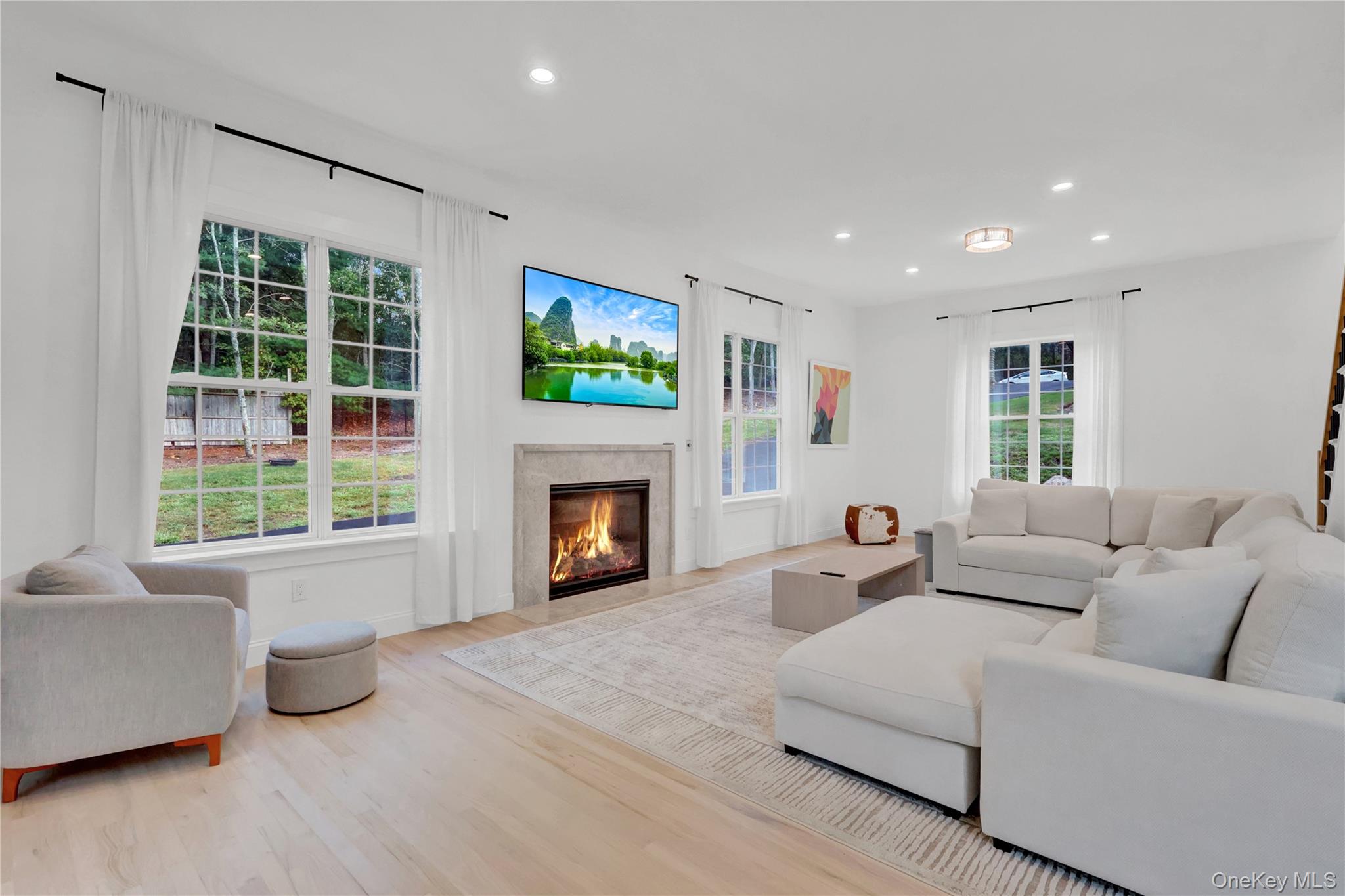 #8 photo, 15 Deer Ridge Trail, サフォーク郡 Water Mill , NY 11976