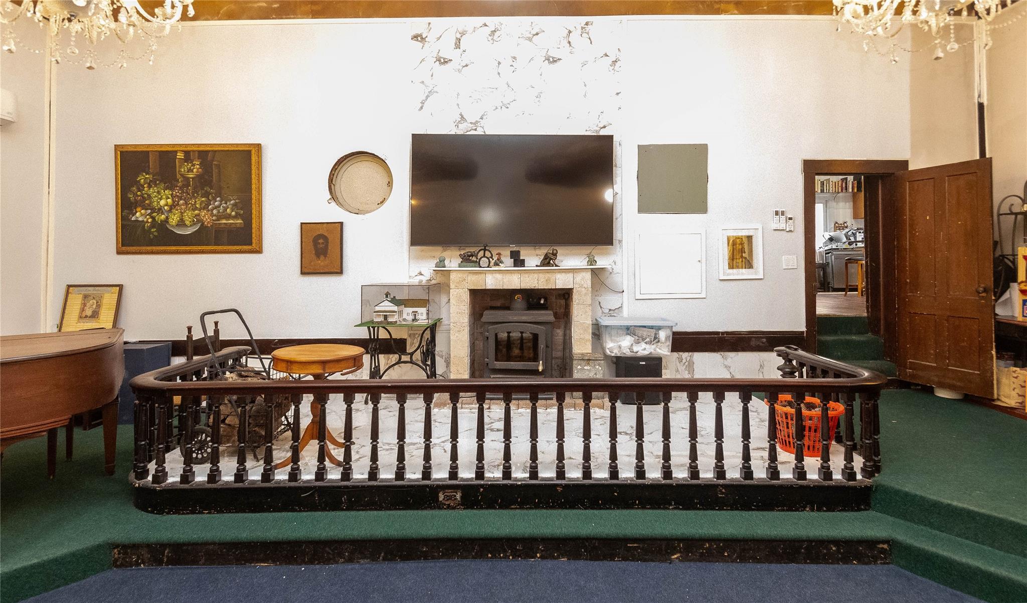 #6 photo, 11 Orange Turnpike, Southfields , NY 10975