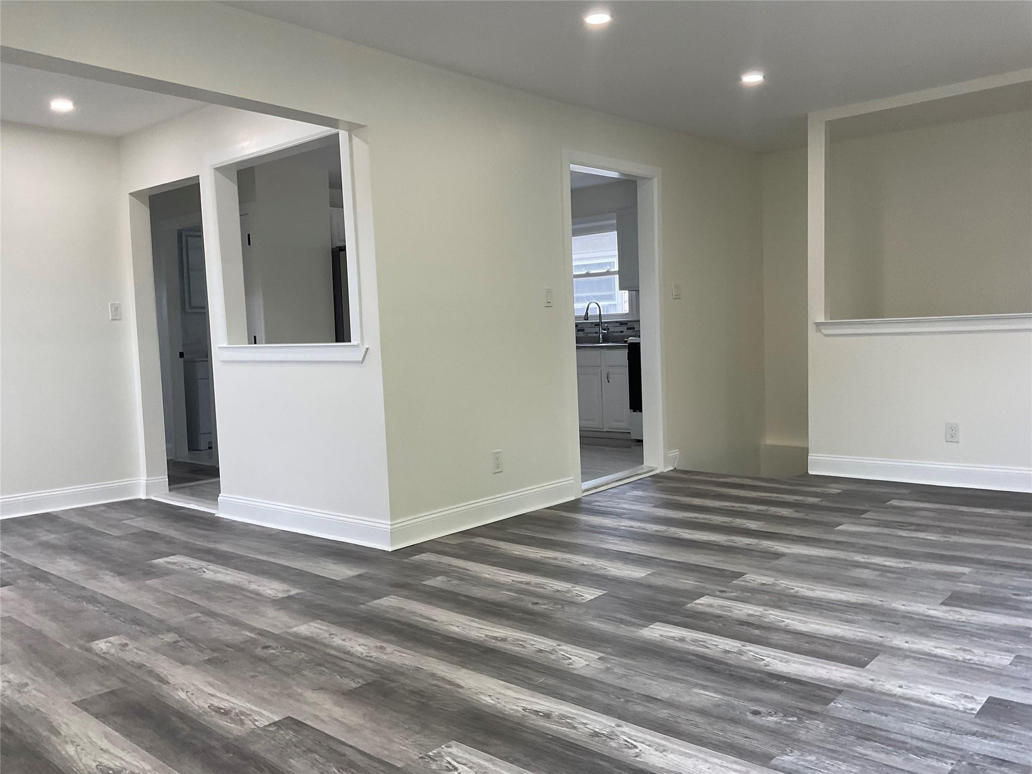 #2 photo, 245-39 147th Drive, クイーンズ区 Rosedale , NY 11422