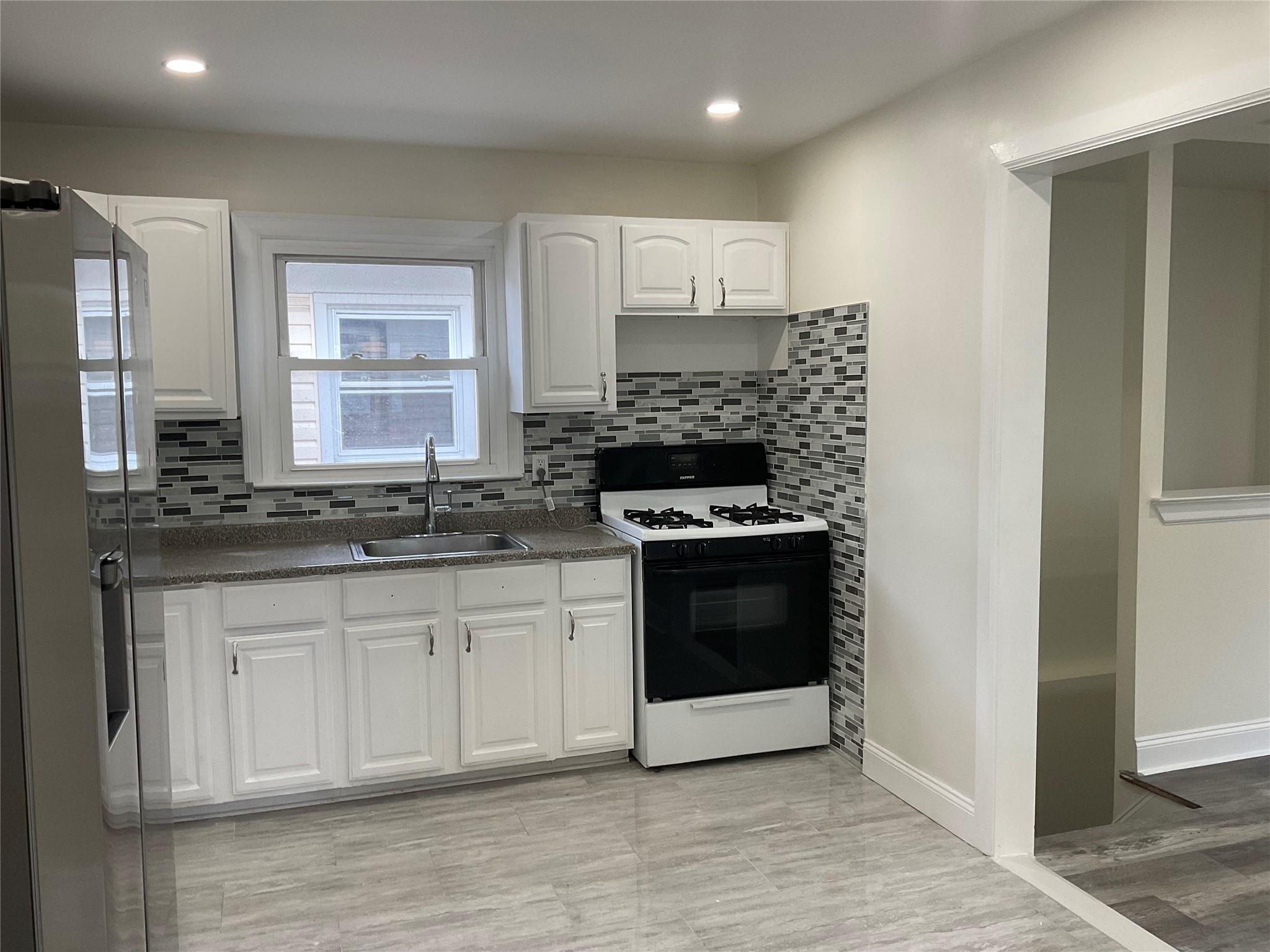 #7 photo, 245-39 147th Drive, クイーンズ区 Rosedale , NY 11422