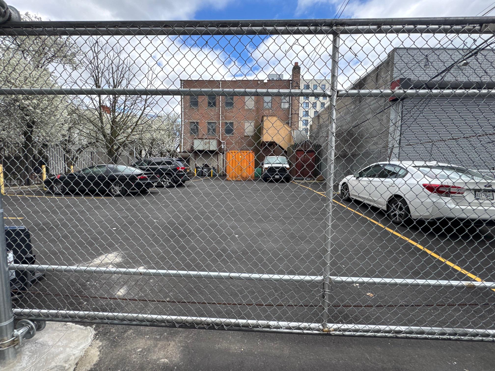 #14 photo, 1027 Beach 20th Street, كوينز Far Rockaway , NY 11691