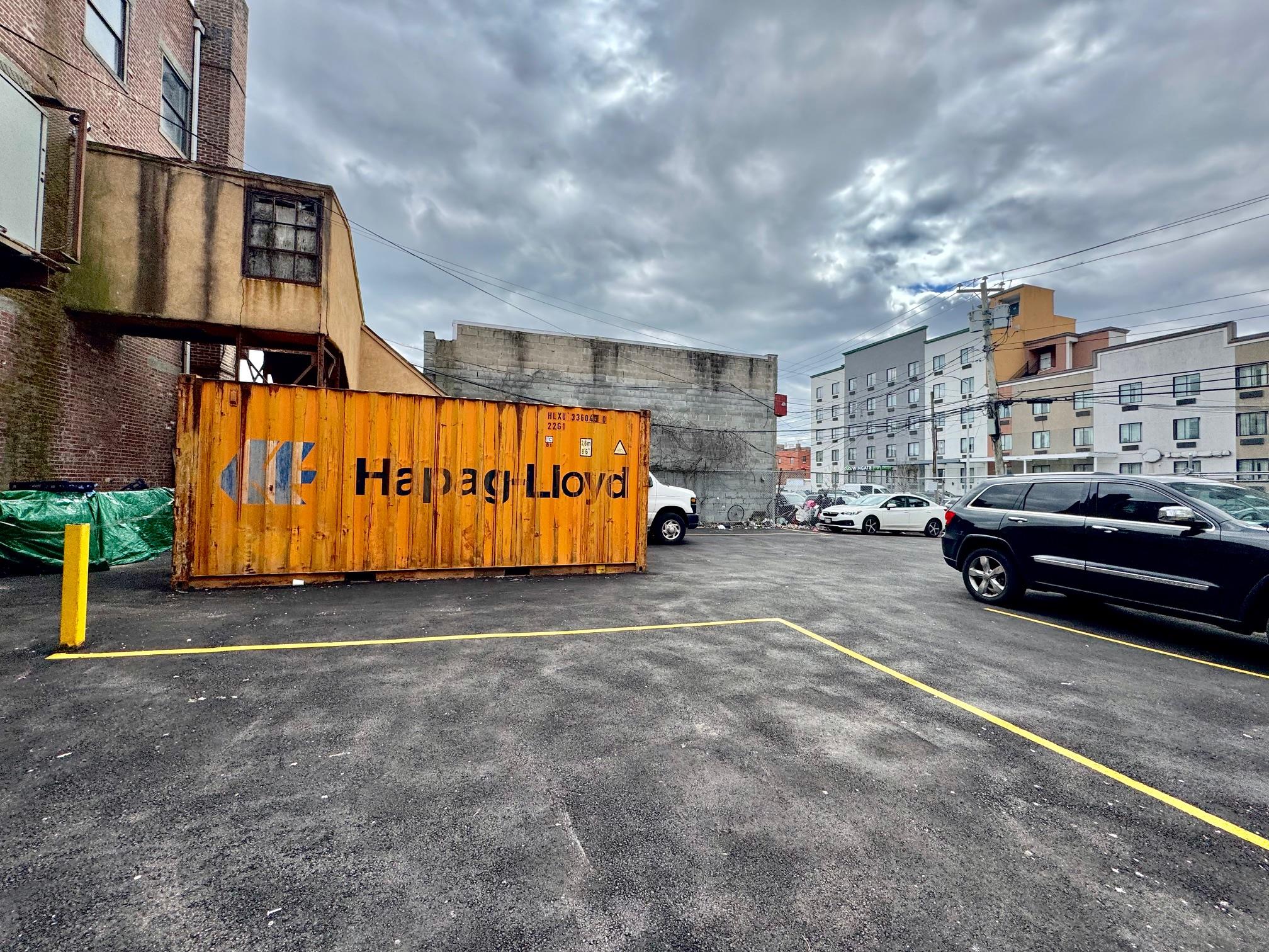 #3 photo, 1027 Beach 20th Street, كوينز Far Rockaway , NY 11691