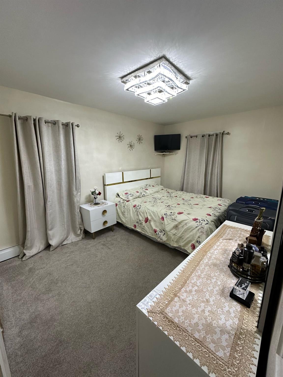 #17 photo, 137-28 220 ST, クイーンズ区 Laurelton , NY 11413