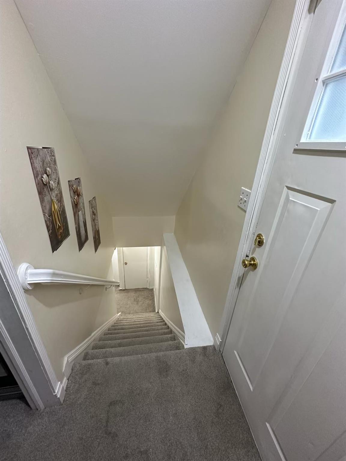 #3 photo, 137-28 220 ST, クイーンズ区 Laurelton , NY 11413