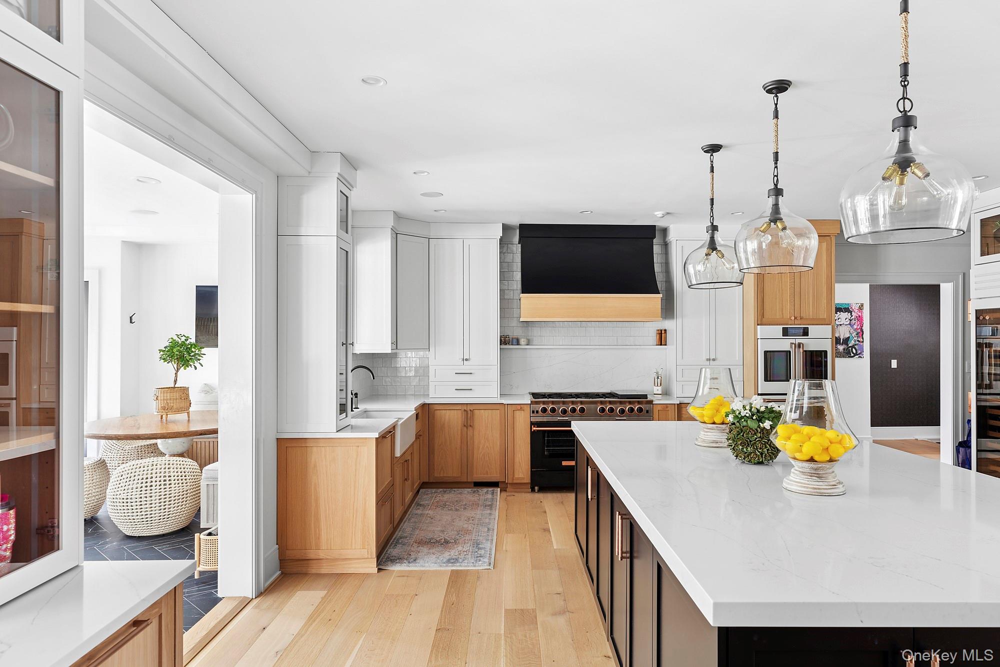 #14 photo, 89 Pound Hollow Road, ナッソー郡 Old Brookville , NY 11545