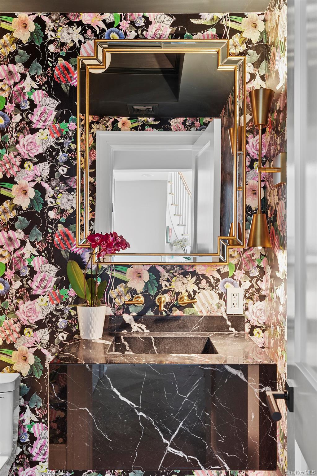 #20 photo, 89 Pound Hollow Road, ナッソー郡 Old Brookville , NY 11545