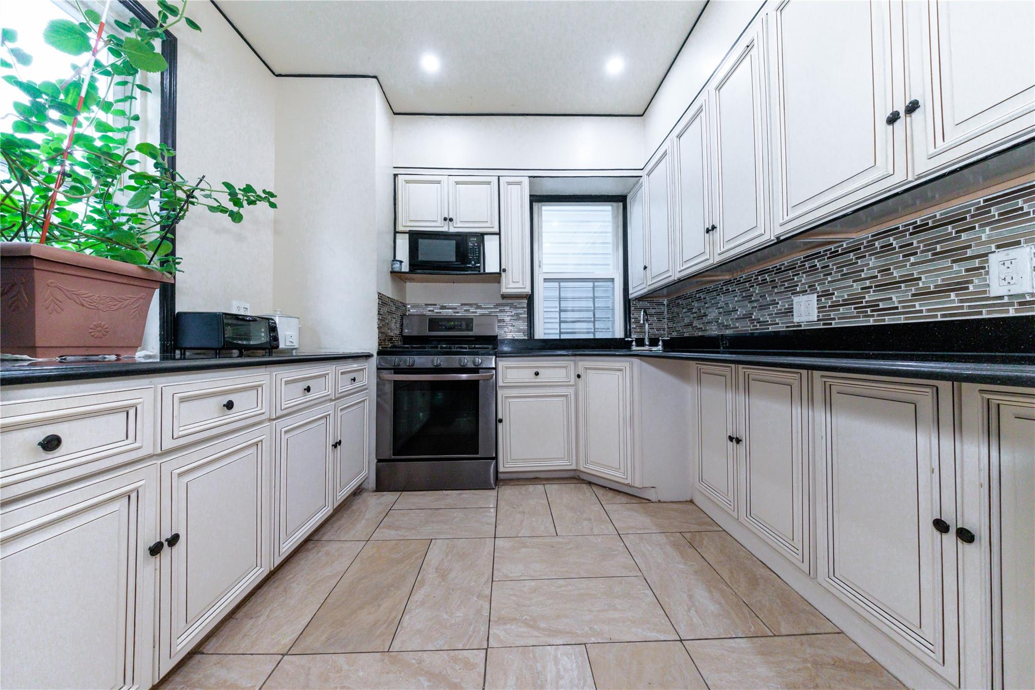 #14 photo, 8521 80th Street, Woodhaven , NY 11421