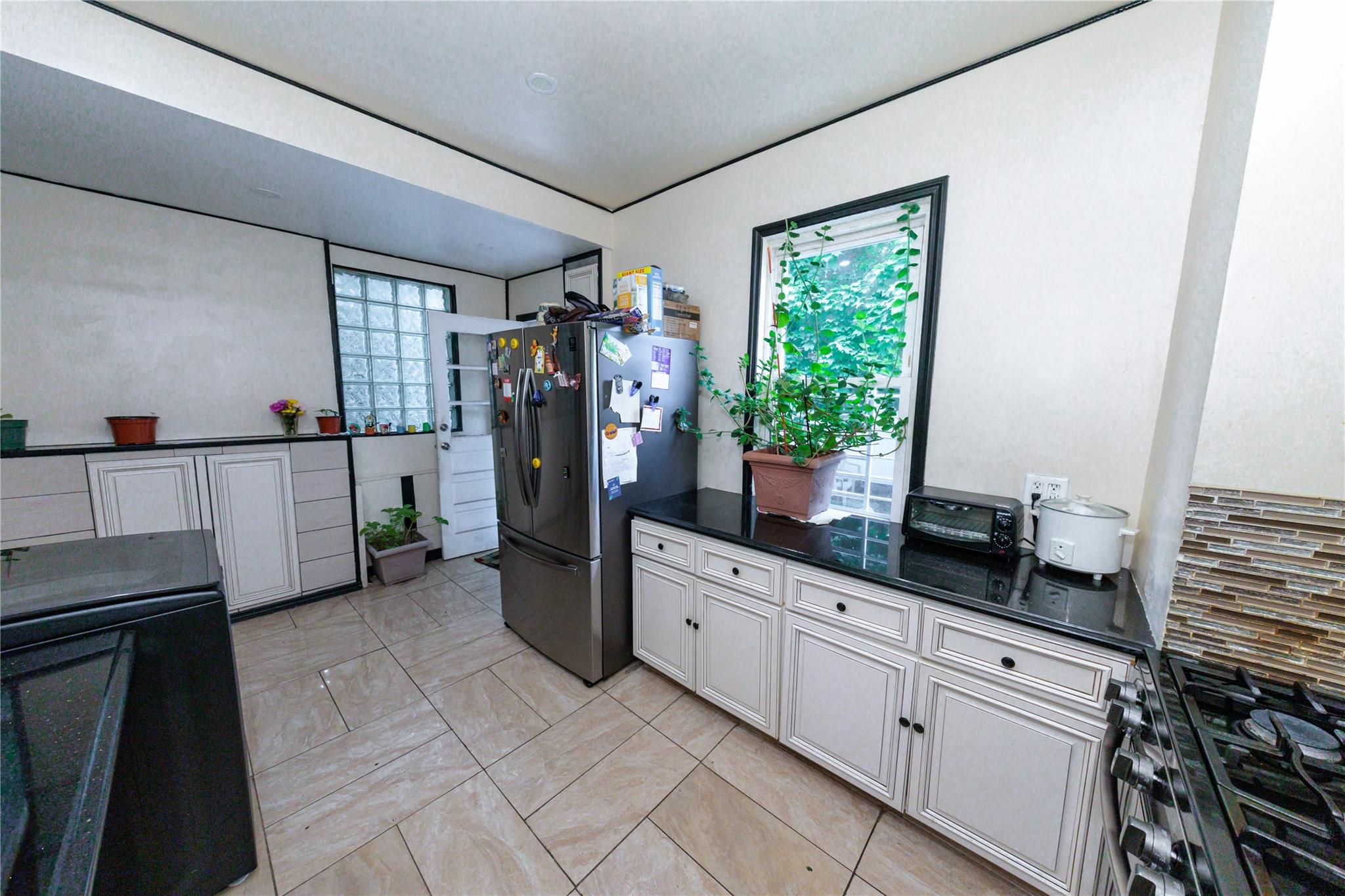 #15 photo, 8521 80th Street, Woodhaven , NY 11421