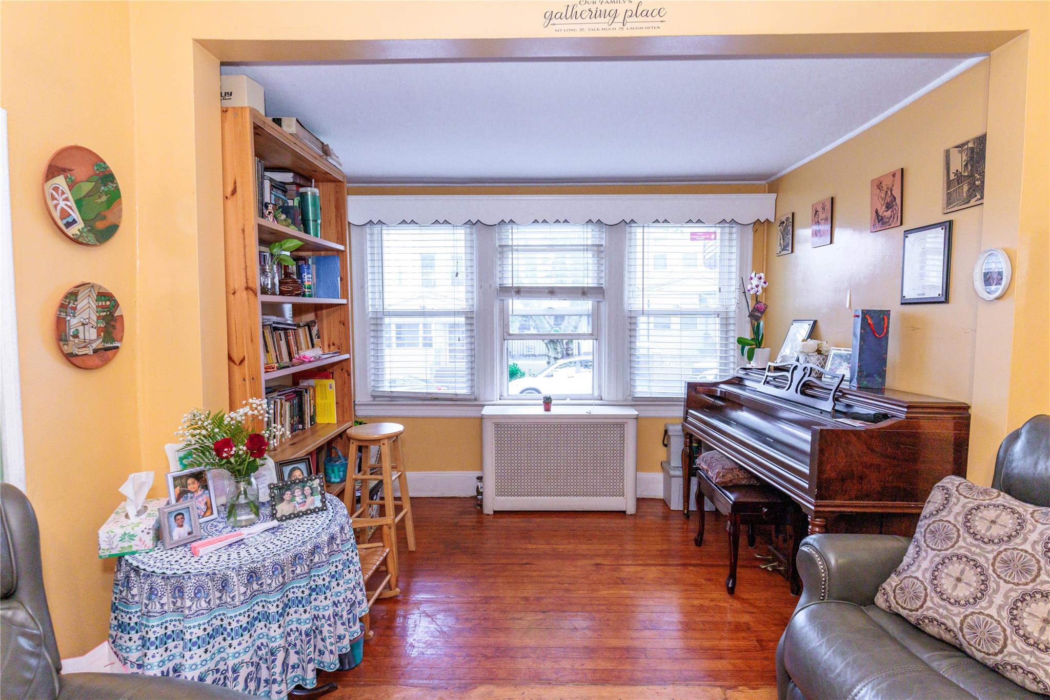 #7 photo, 8521 80th Street, Woodhaven , NY 11421