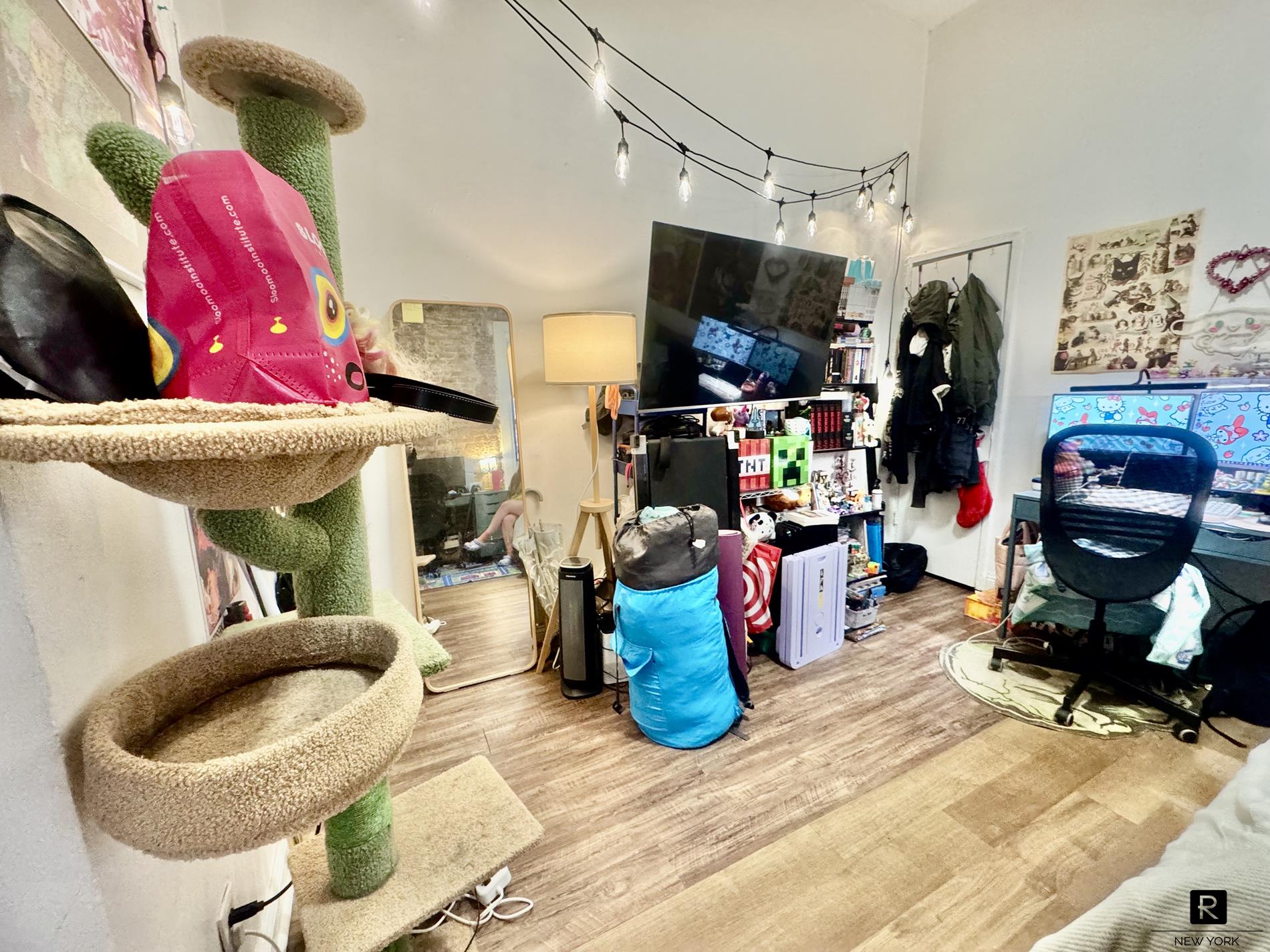 #12 photo, New York City, West Harlem , NY 10030