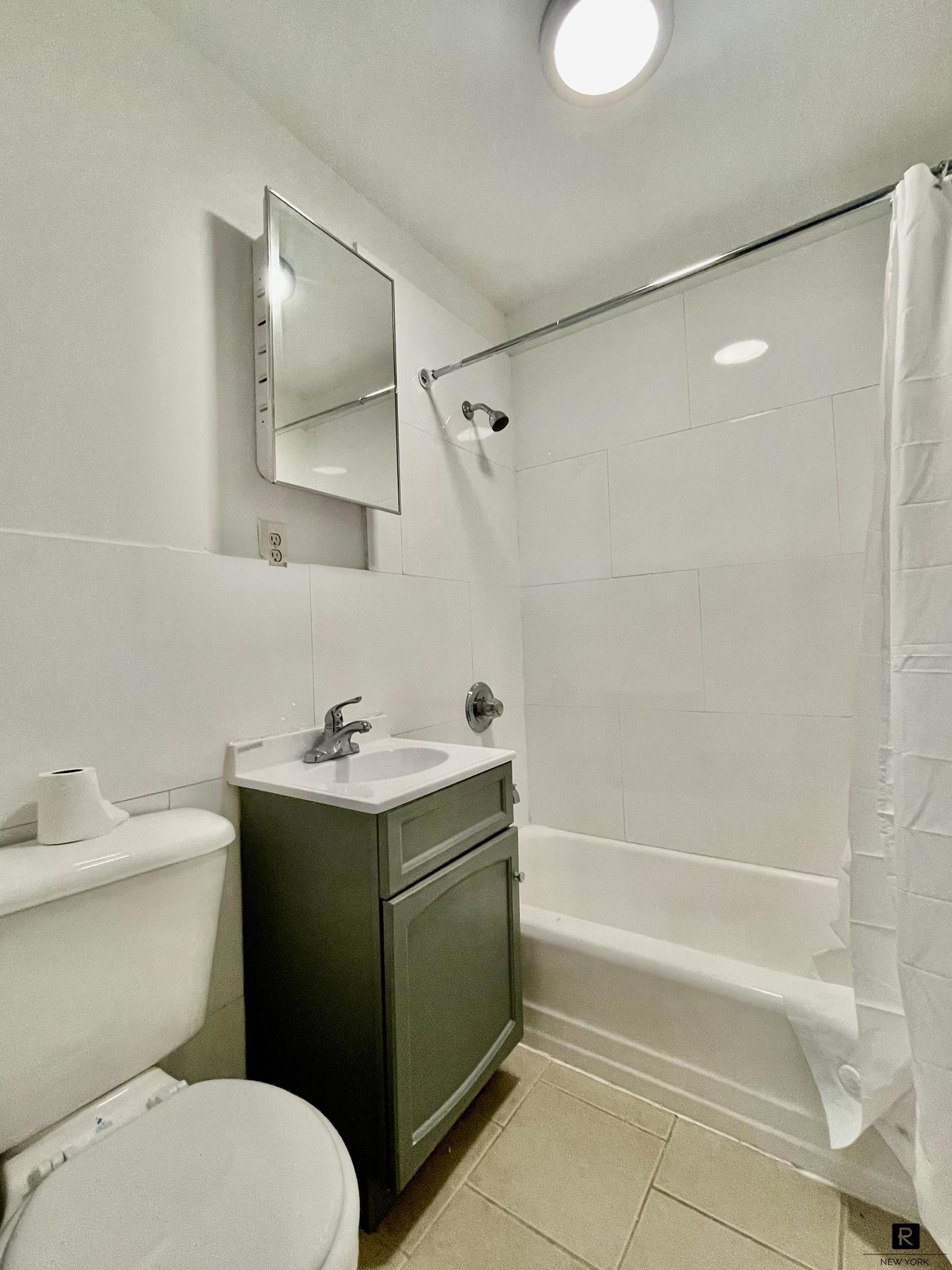 #7 photo, New York City, West Harlem , NY 10030