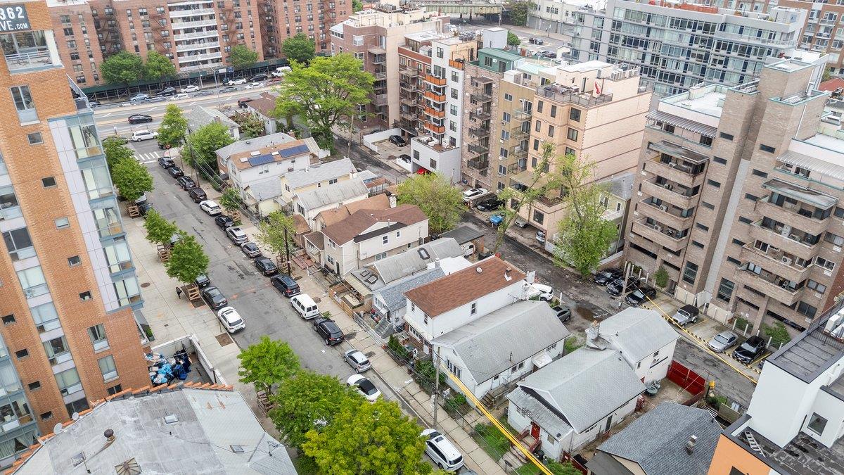 #13 photo, 1114 Banner Avenue, ブルックリン区 Brooklyn , NY 11235