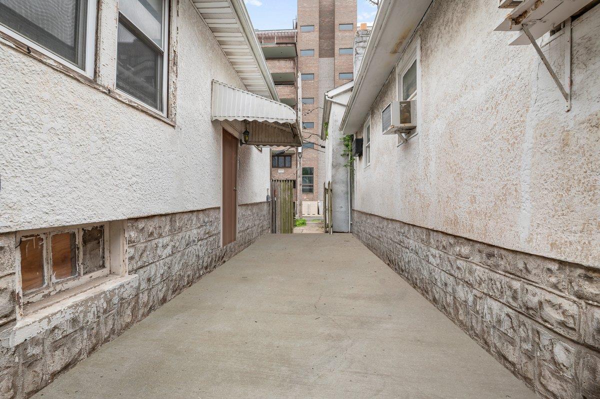 #3 photo, 1114 Banner Avenue, ブルックリン区 Brooklyn , NY 11235