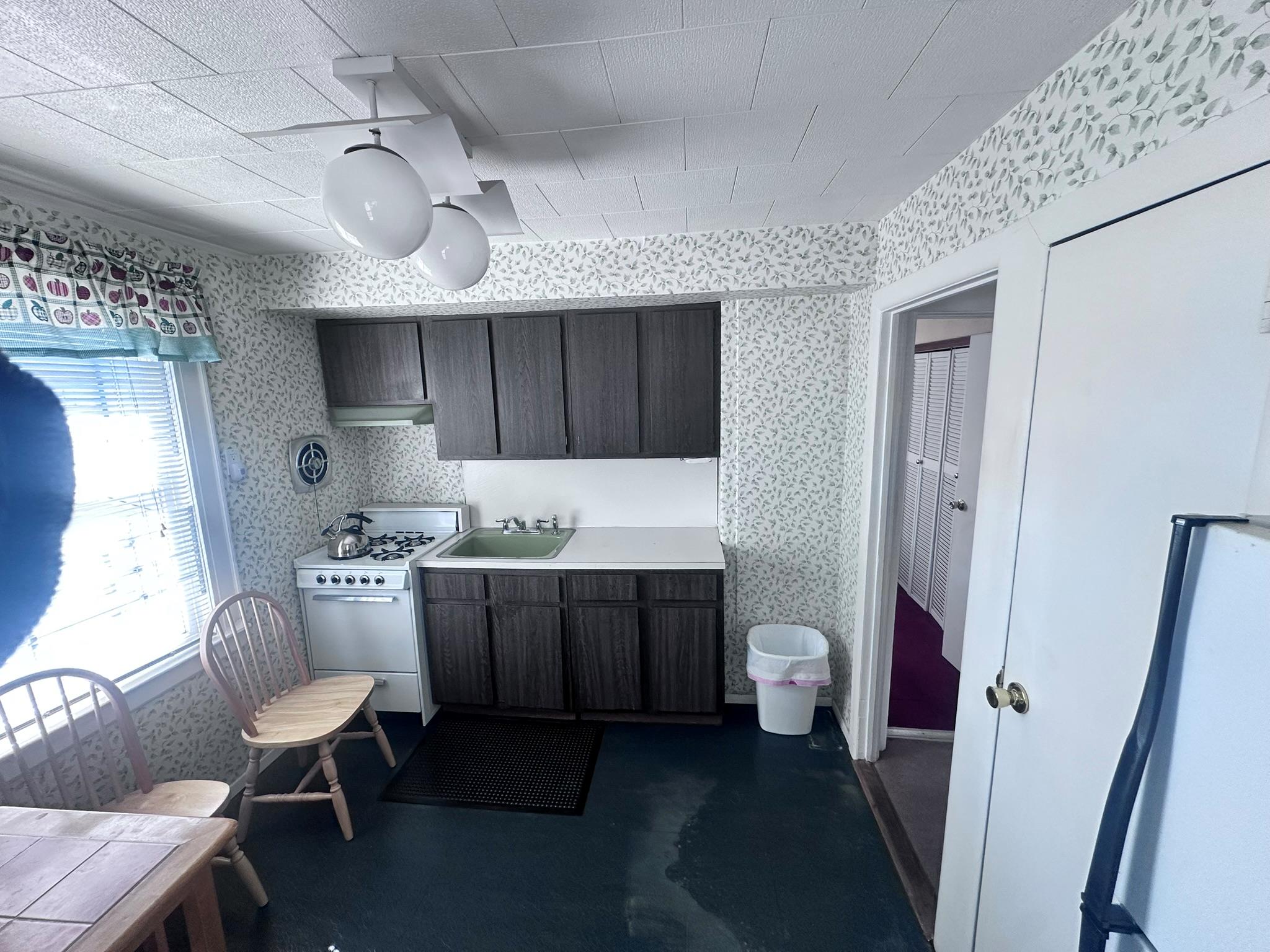 #11 photo, 166 Franklin Street, Franklin Square , NY 11010