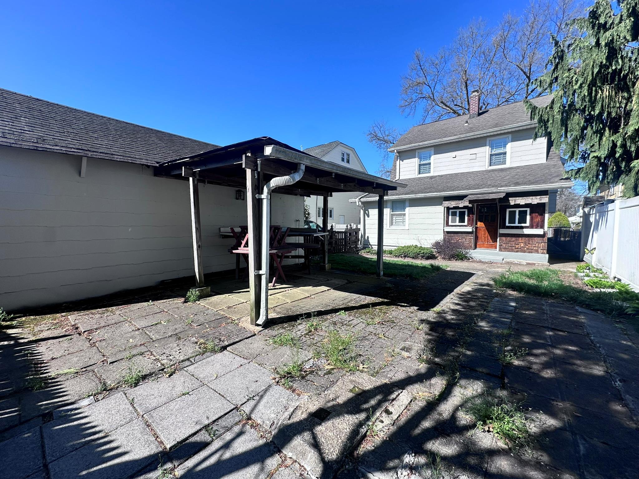 #19 photo, 166 Franklin Street, Franklin Square , NY 11010