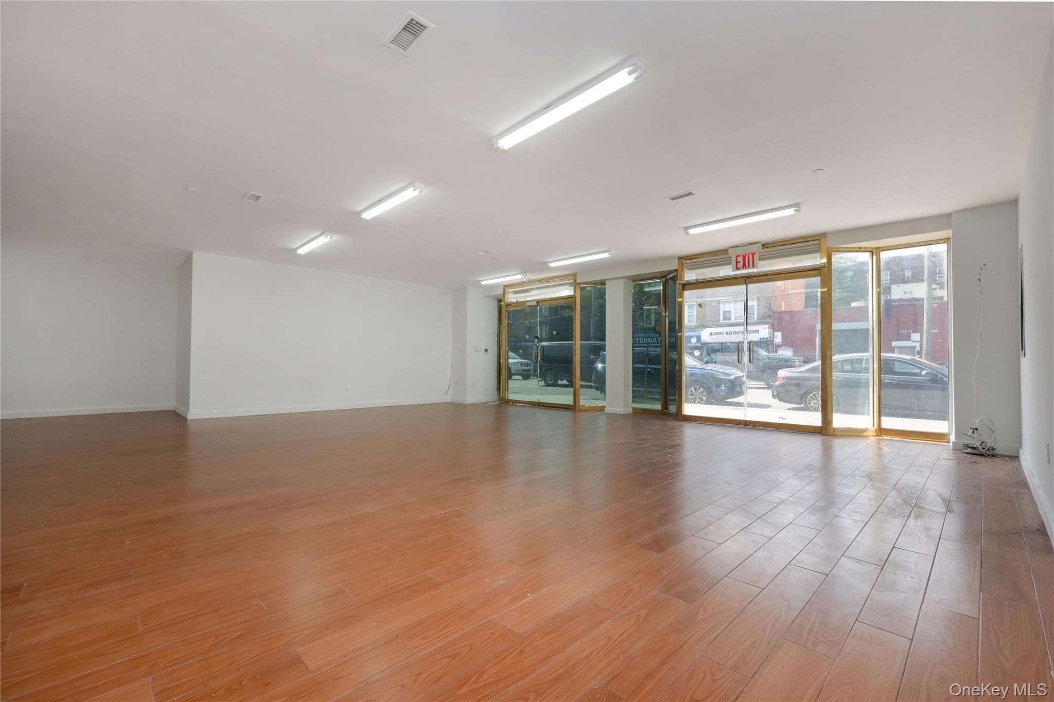 #2 photo, 172-18 Jamaica Avenue, クイーンズ区 Jamaica , NY 11432