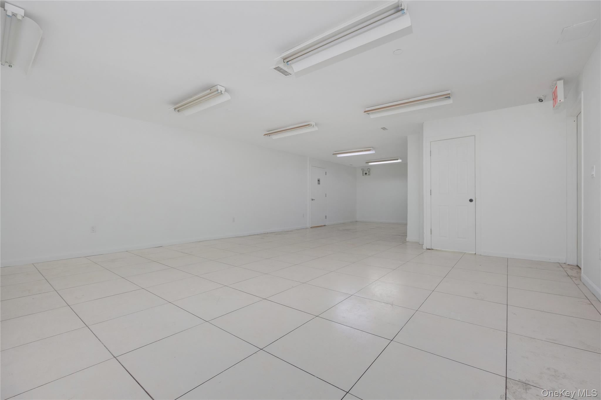 #8 photo, 172-18 Jamaica Avenue, クイーンズ区 Jamaica , NY 11432