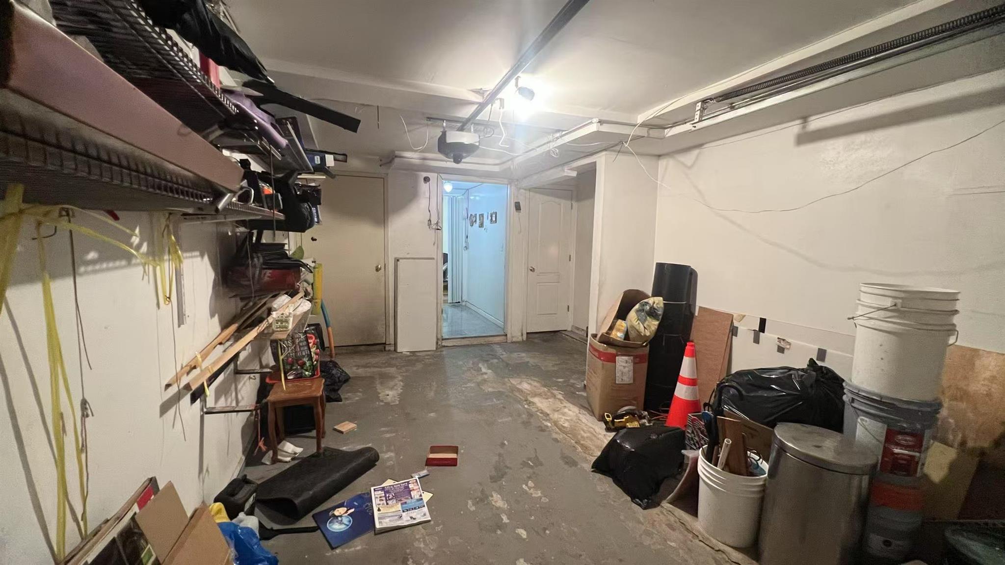 #11 photo, 2746B Creston Avenue, Bronx , NY 10468