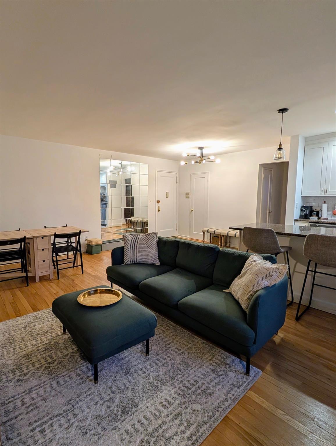 #3 photo, 200 N Village Avenue, מחוז נסאו Rockville Centre , NY 11570