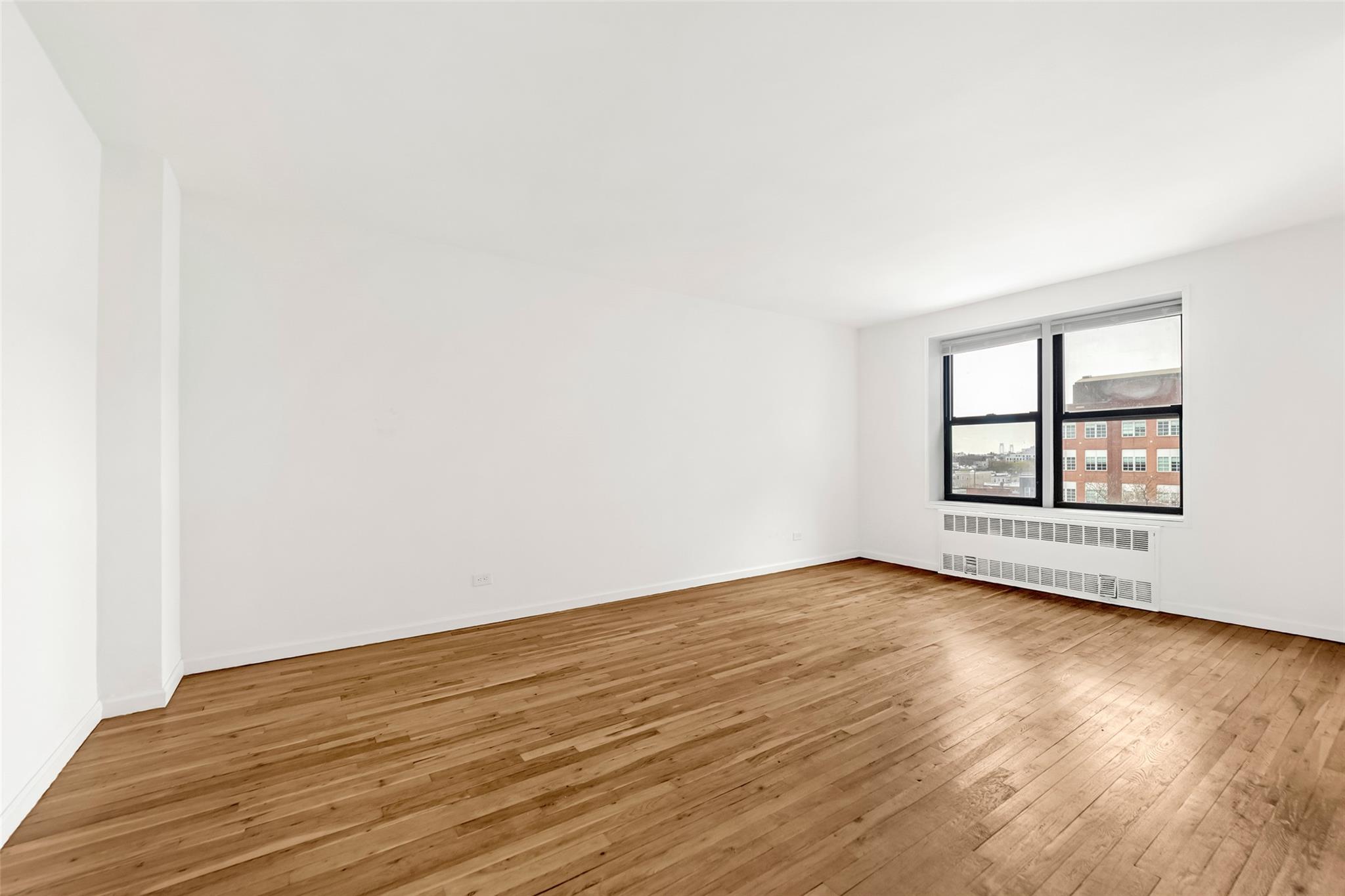 #4 photo, 282 E 35th Street, Brooklyn , NY 11203