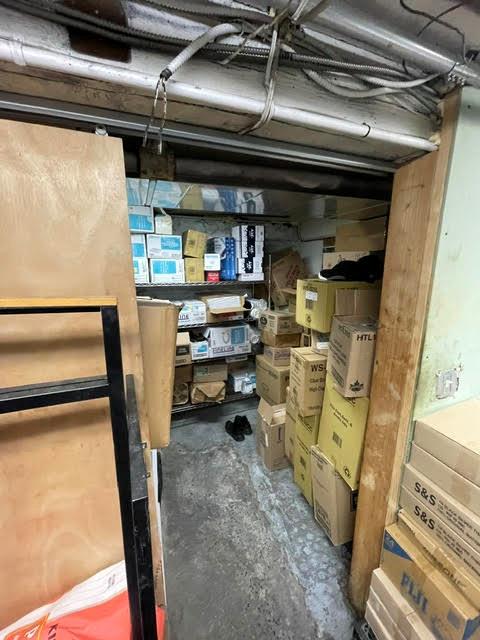 #13 photo, 8019 Myrtle Avenue, クイーンズ区 Glendale , NY 11385