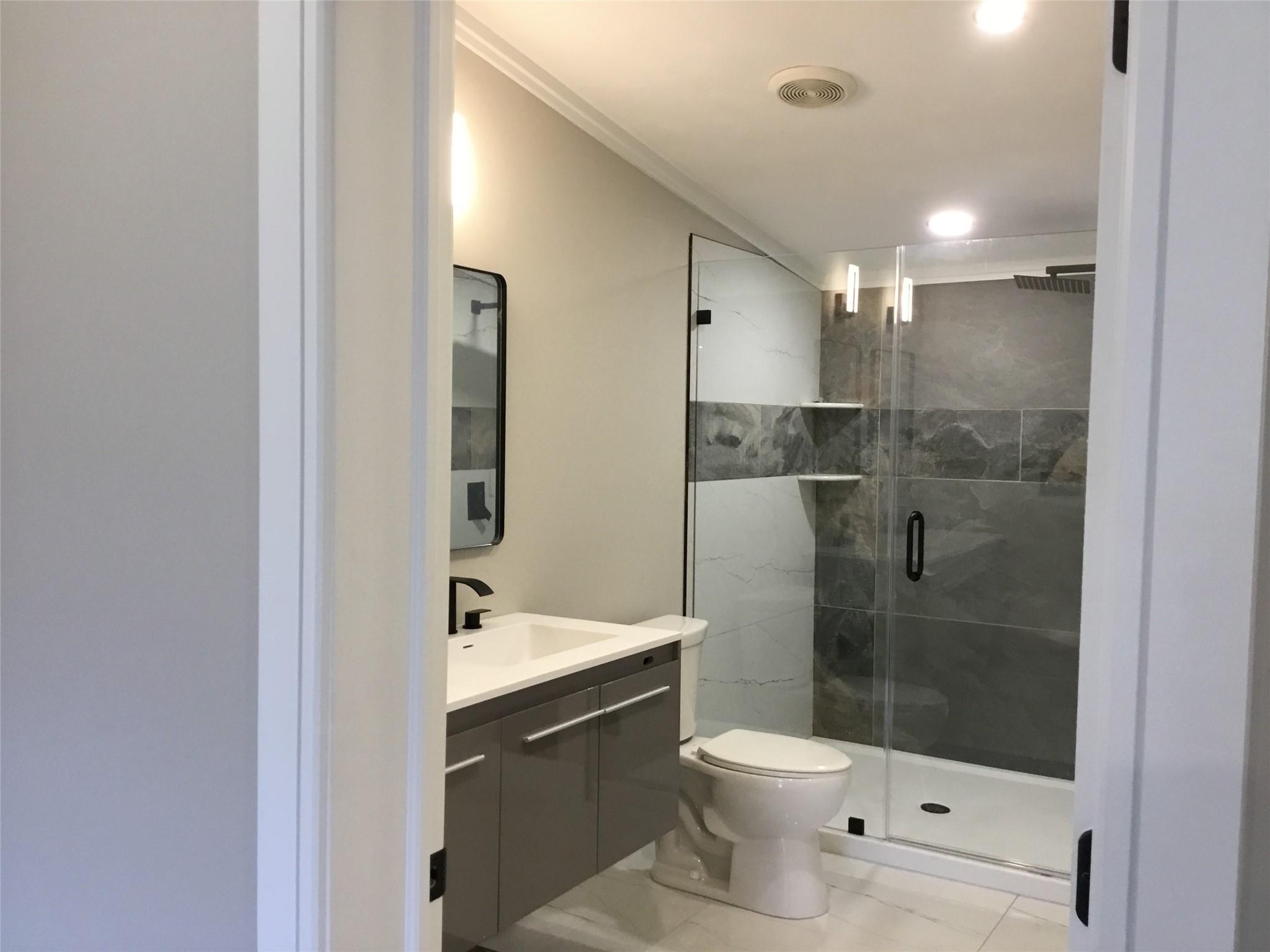 #7 photo, 37 East Avenue, Washingtonville , NY 10992